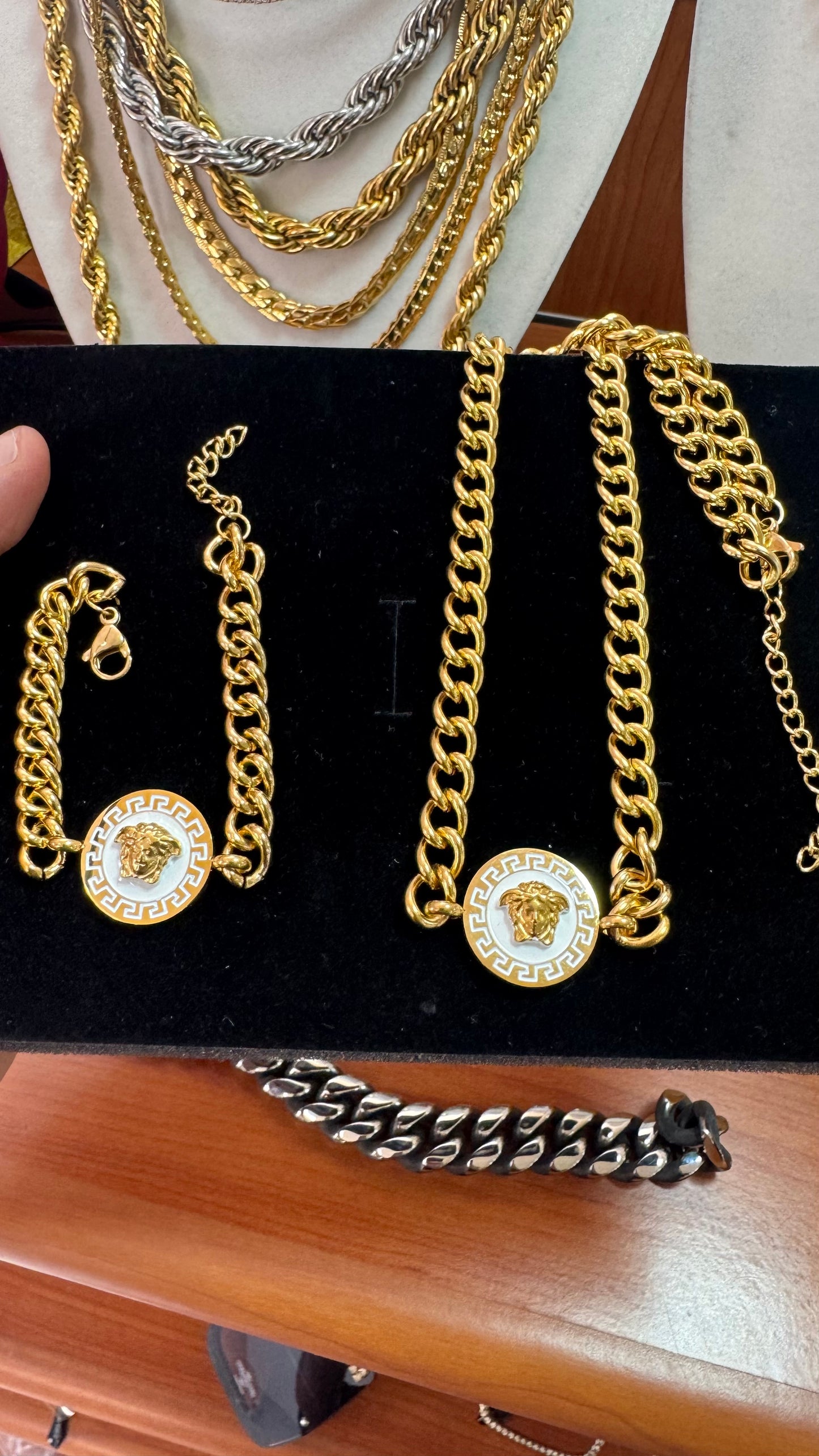 Combo kit medusa oro acciaio *59