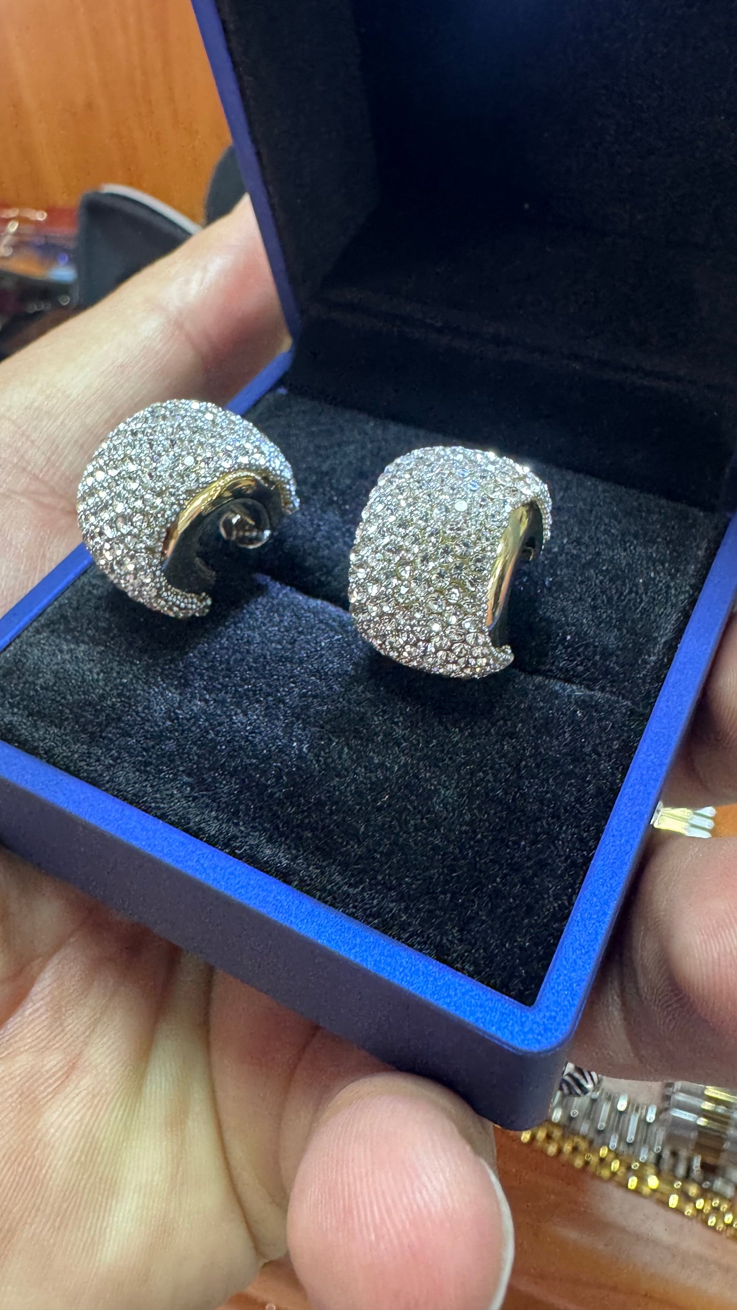Orecchini Diamond oro acciaio *35