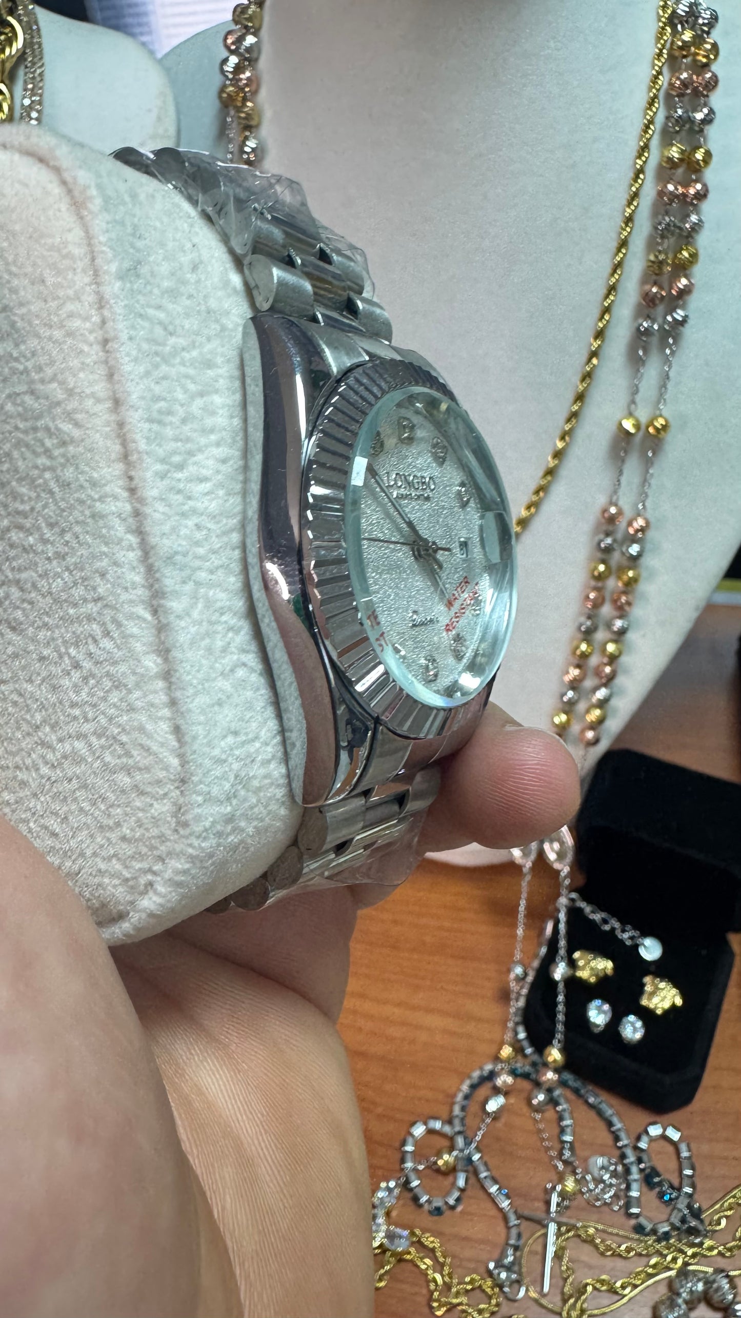 Orologio color argento *18