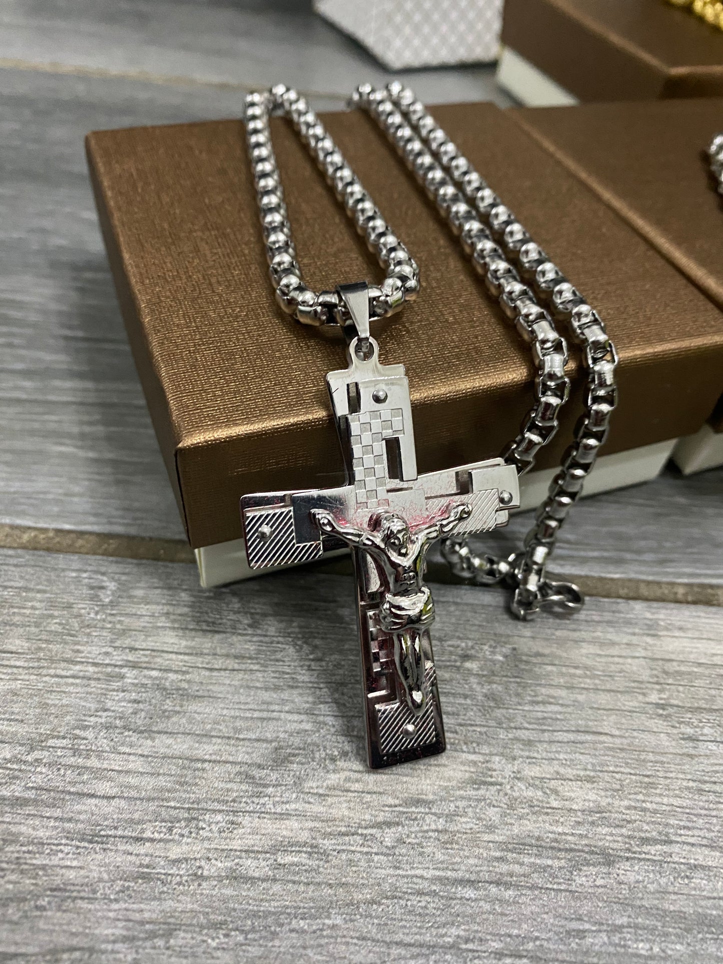 Collanina con ciondolo *51