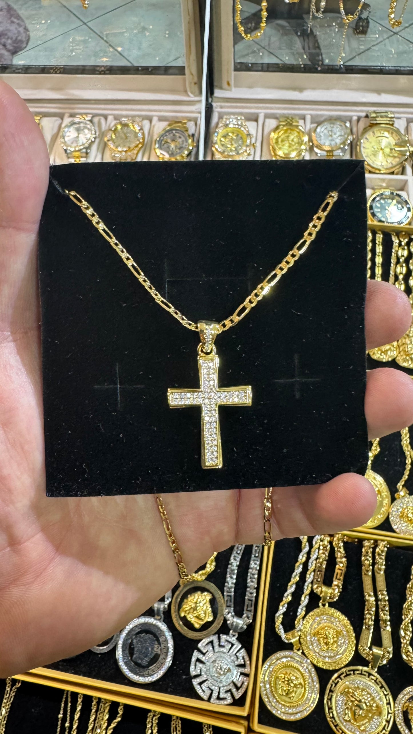 Collanina con ciondolo *27