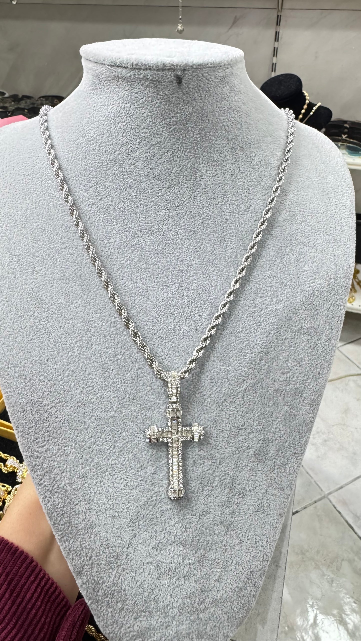 Collana corda acciaio con croce zirconata *709