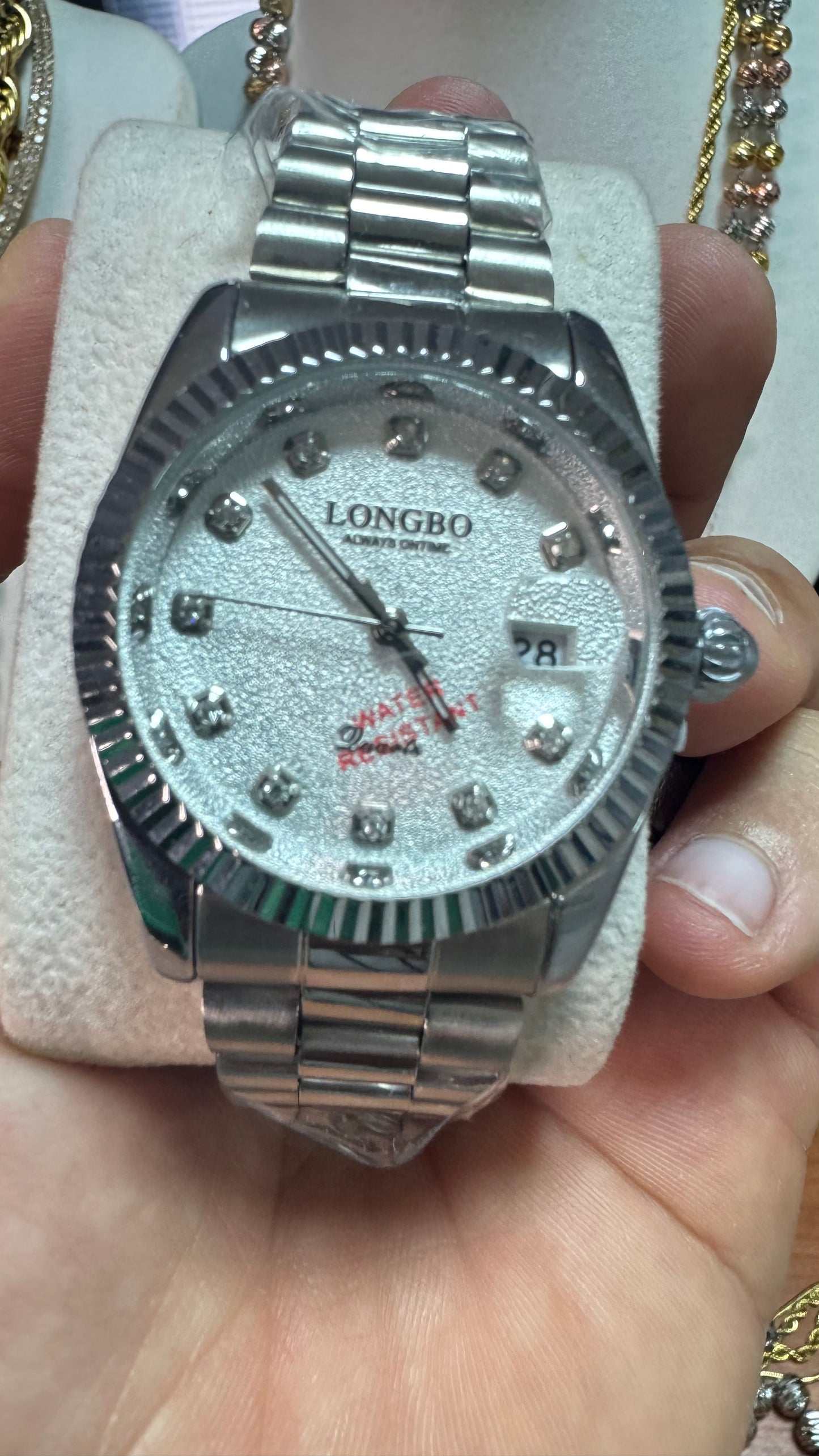 Orologio color argento *18