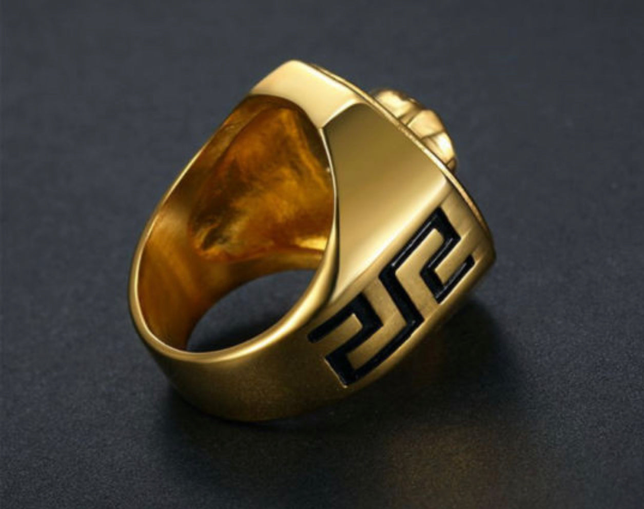 Anello con medusa acciaio *07