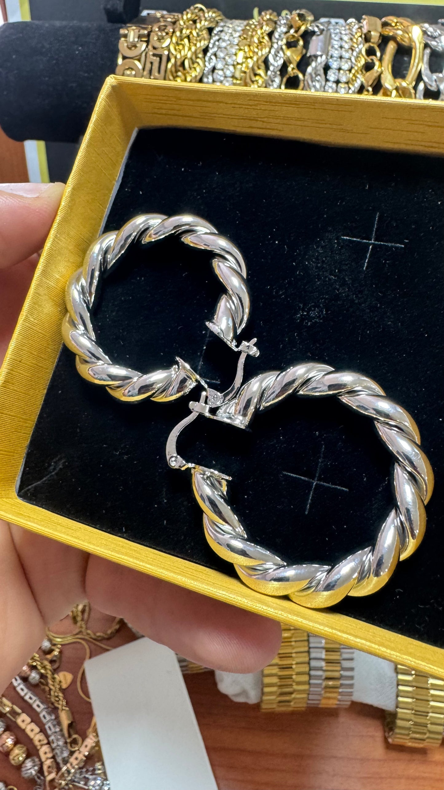 Orecchini color argento *11