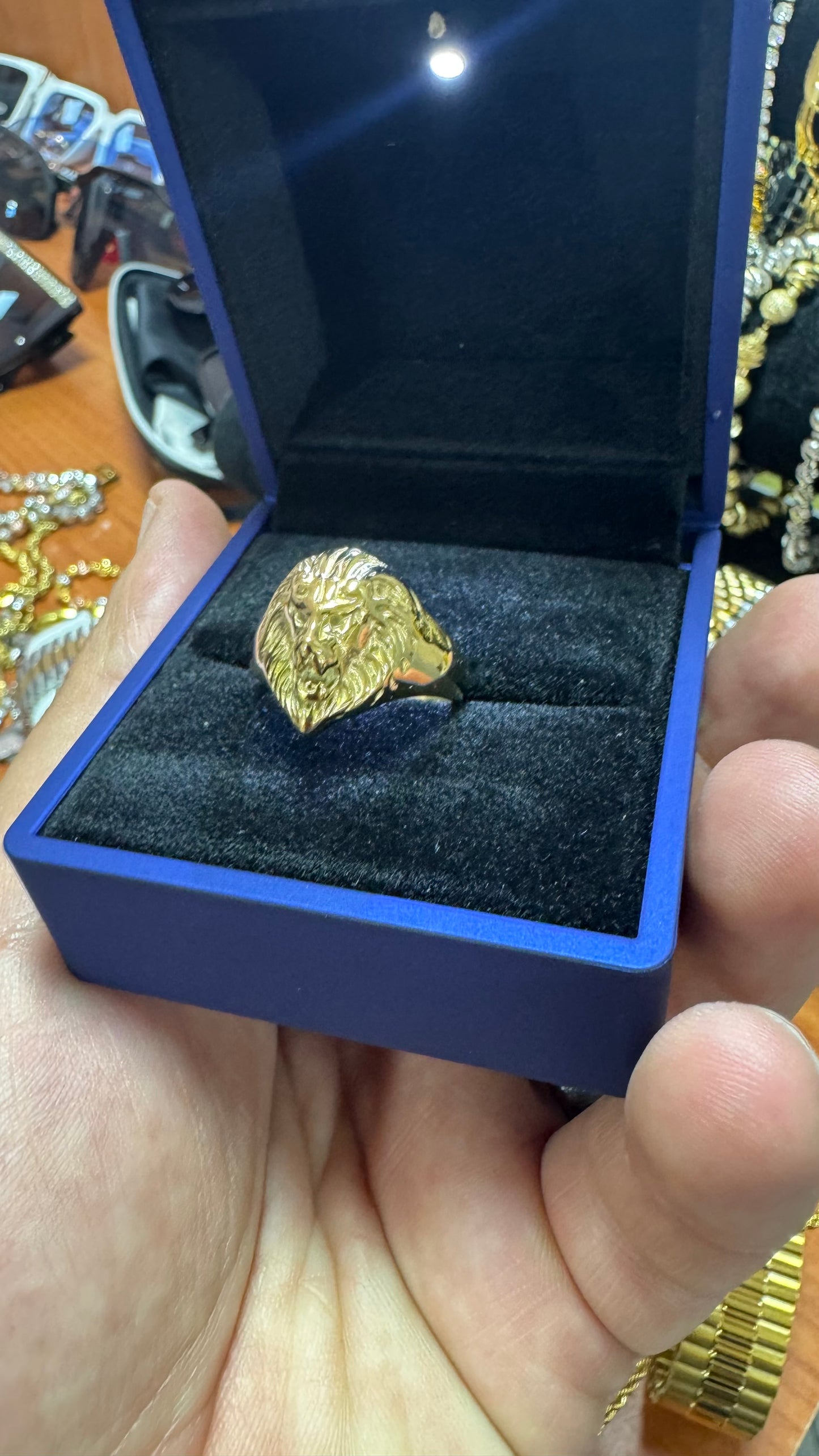 Anello testa di leone acciaio oro *49