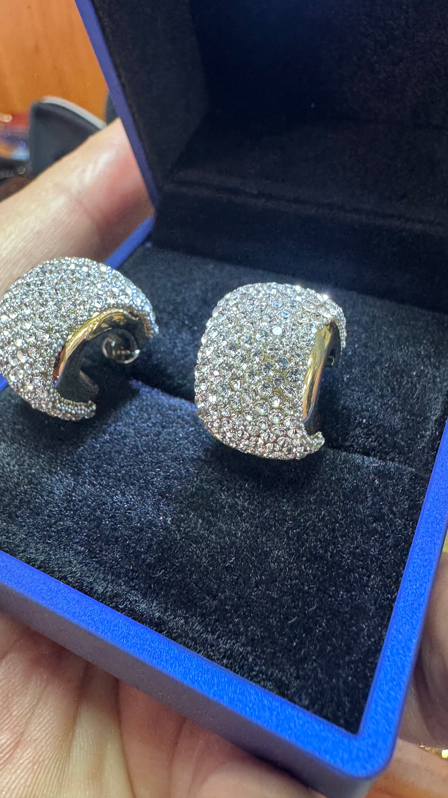 Orecchini Diamond oro acciaio *35