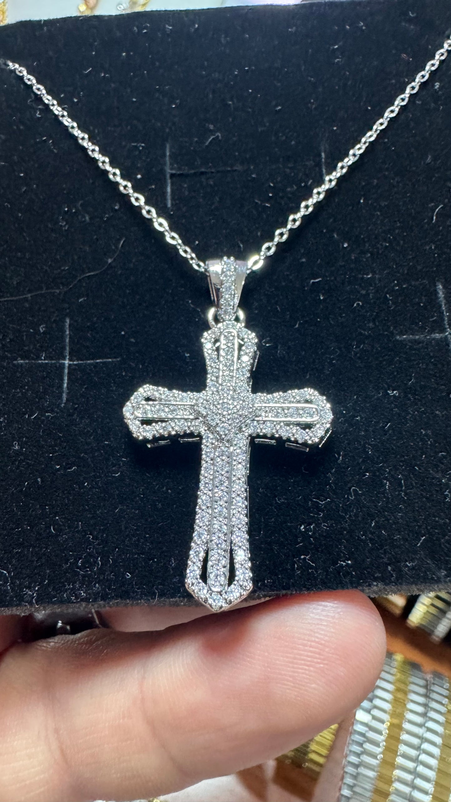 Collanina con ciondolo *03