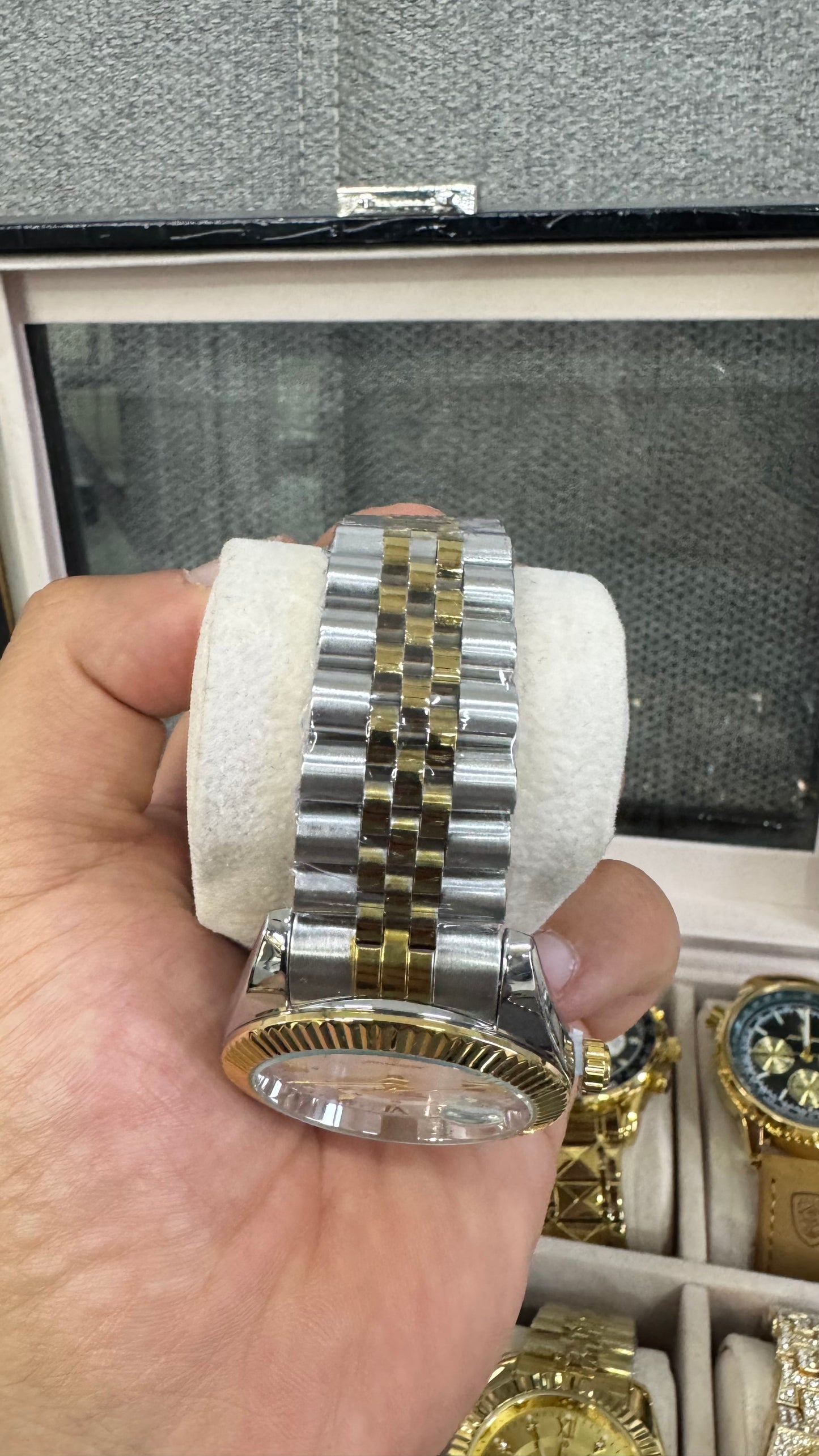 Orologio acciaio oro e argento*28