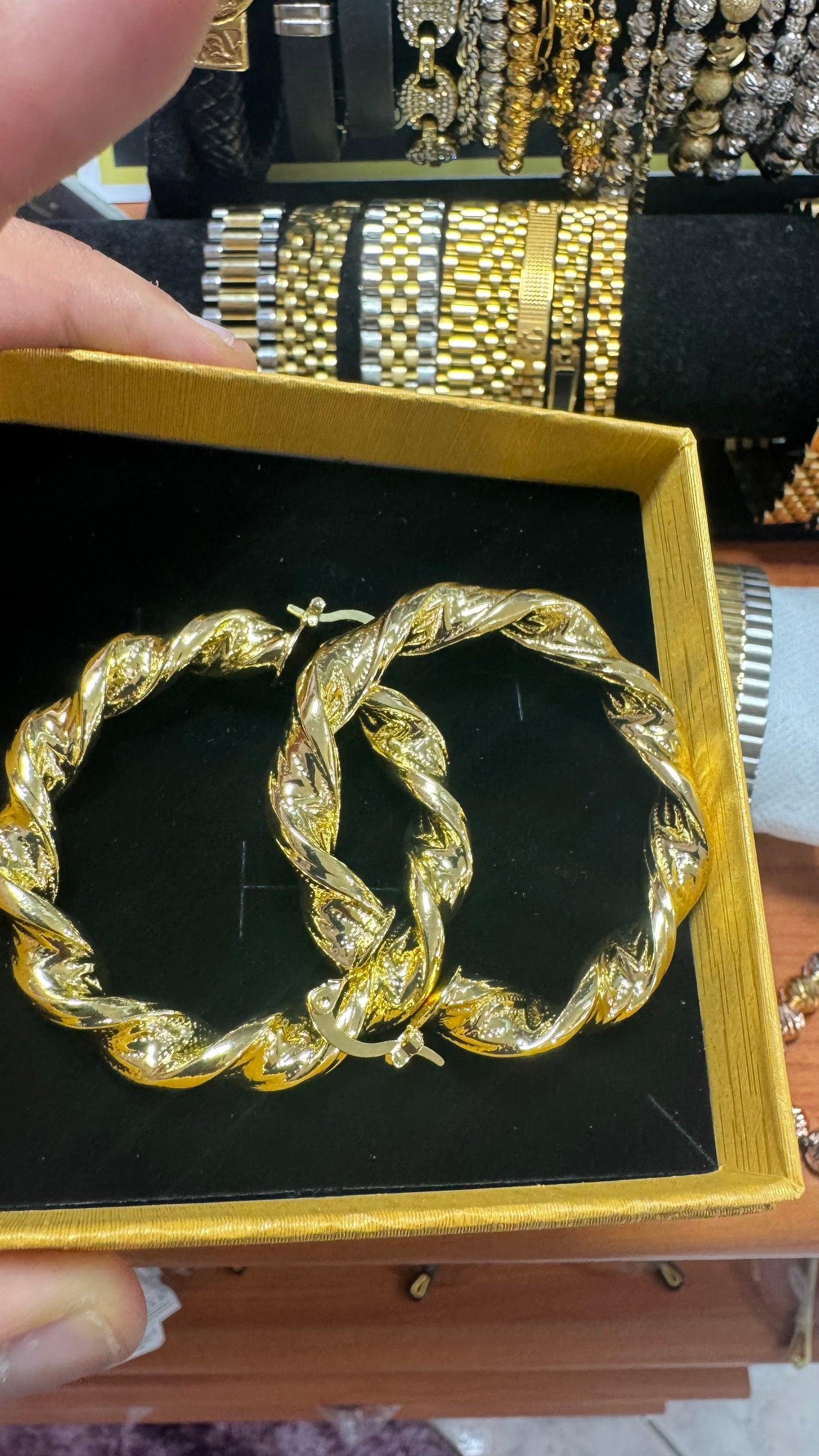 Orecchini intrecciati donna *33