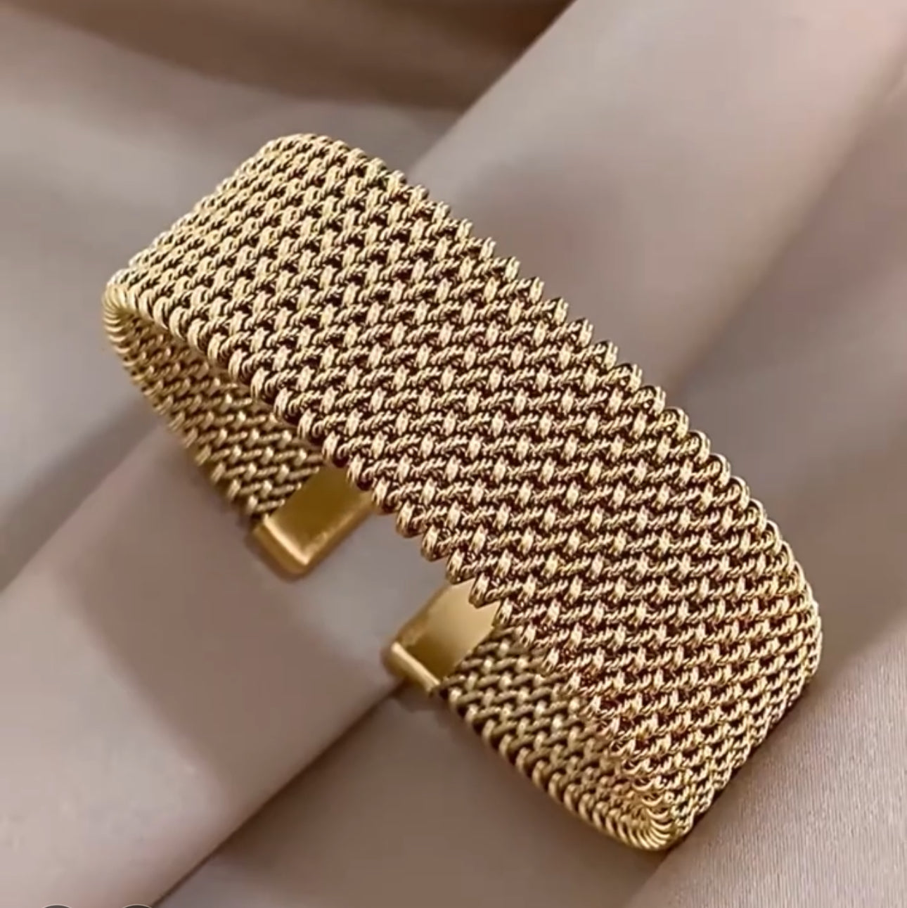 Bracciale unisex a polso *05