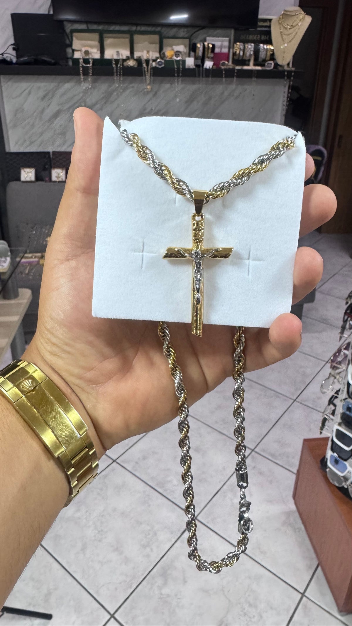 Collana con croce acciaio  *3019