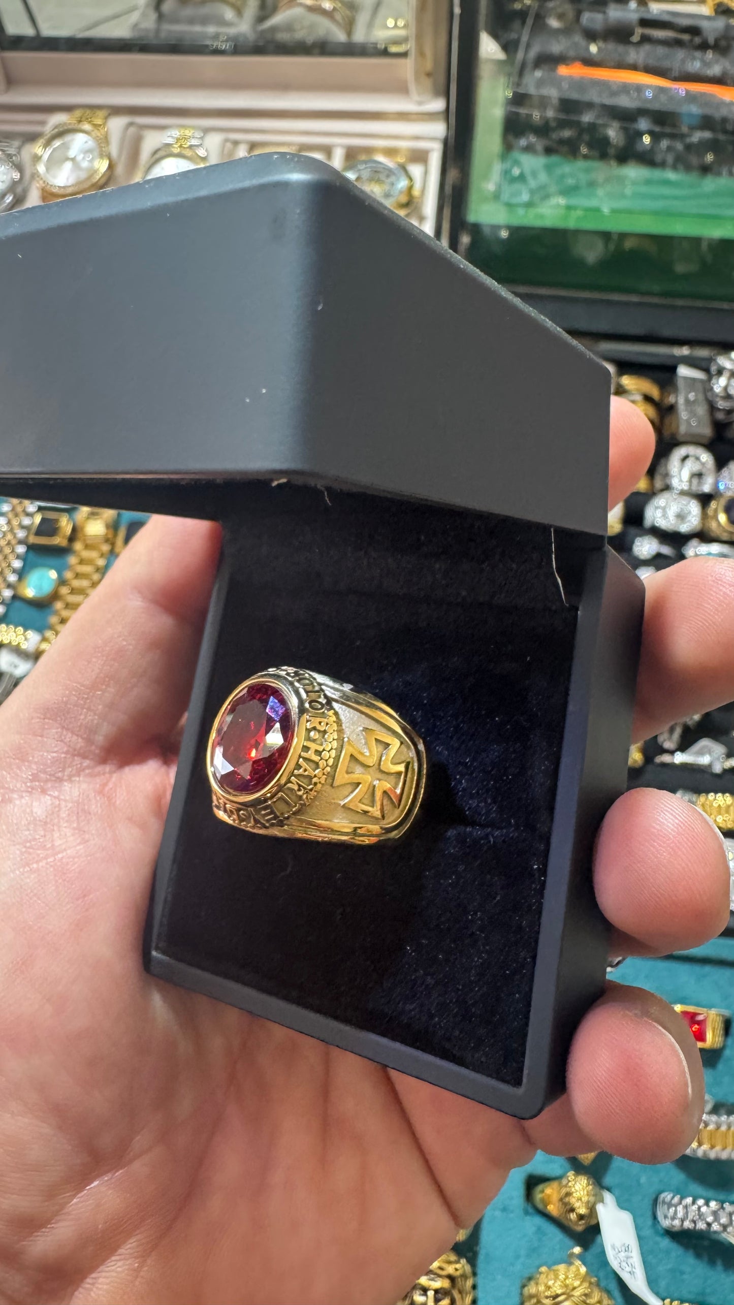 Anello pietra rossa *20