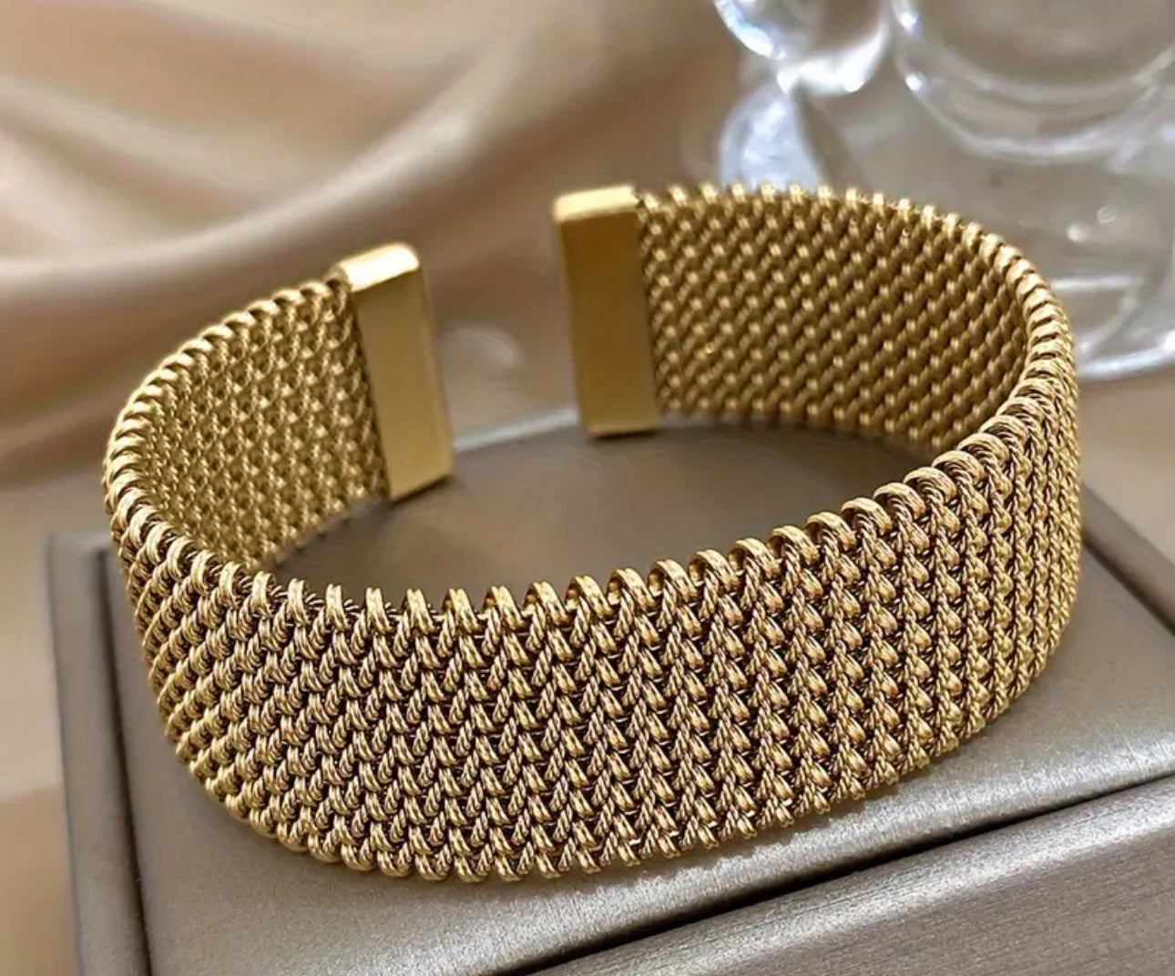 Bracciale unisex a polso *05