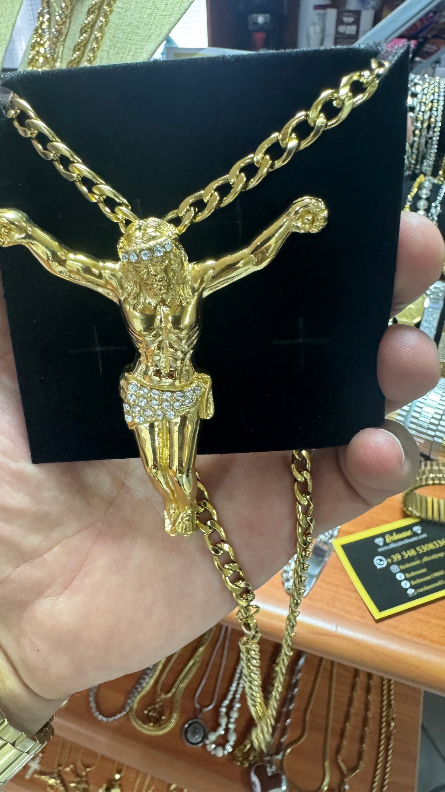 Collana lunga con Gesù grande acciaio oro *336