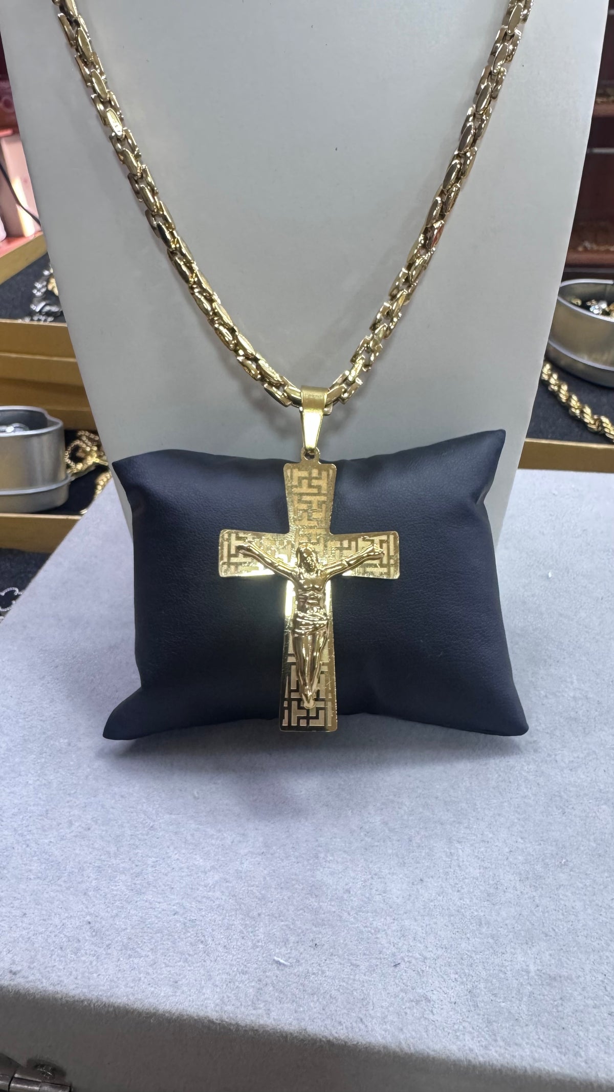 Collana con croce acciaio oro Ibiza *3002