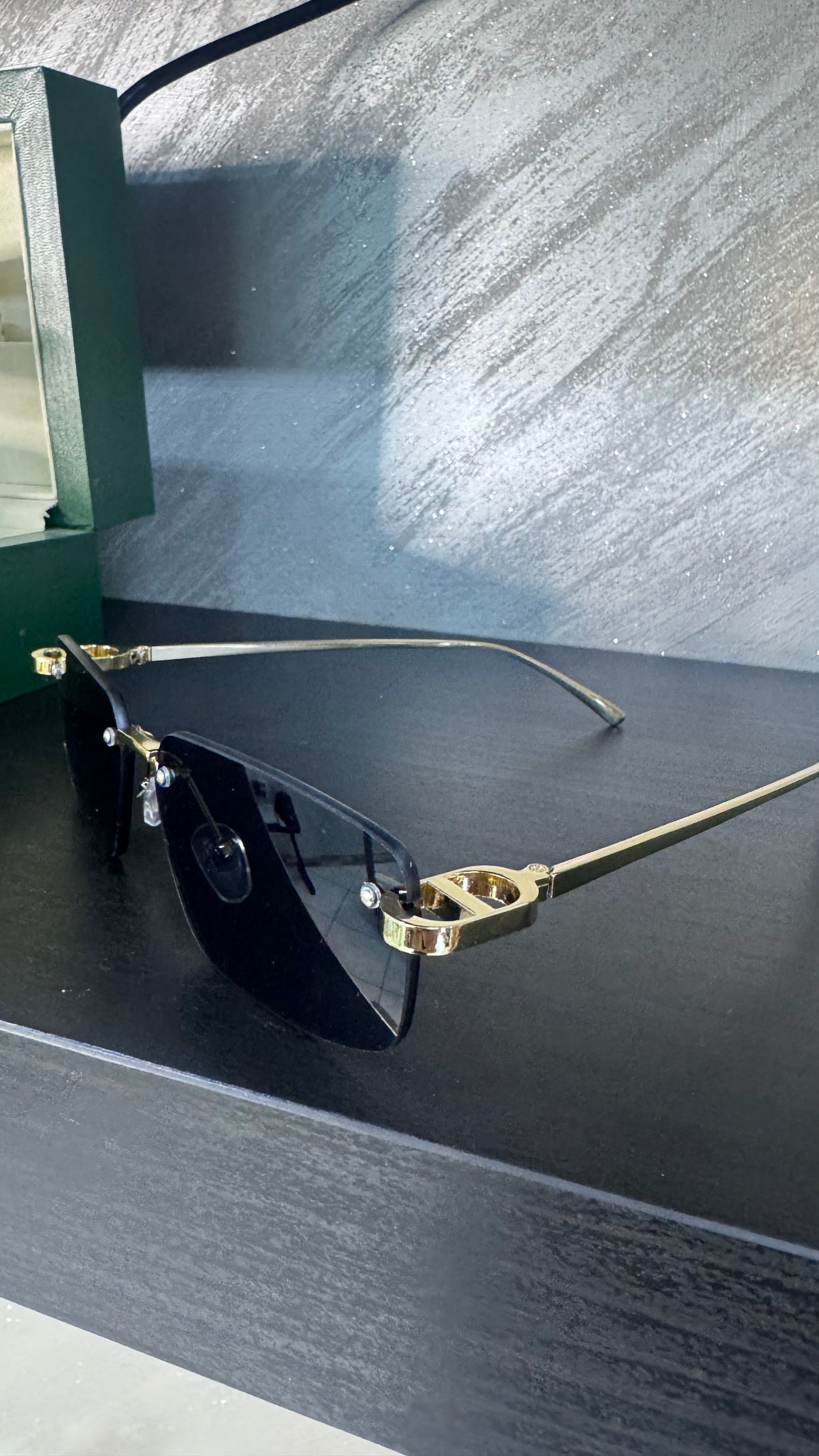 Occhiali da sole nero unisex *68