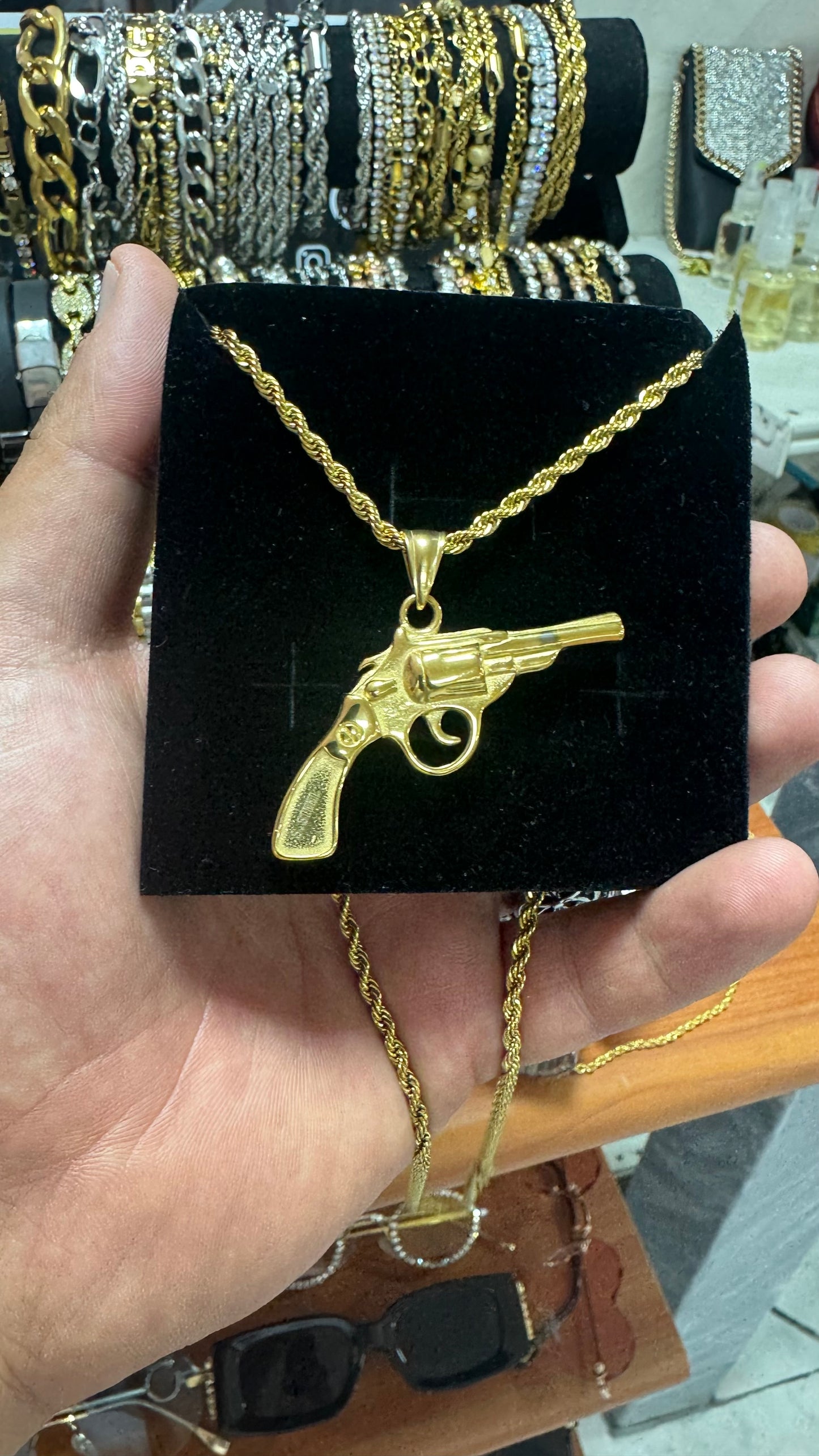 Collana con ciondolo acciaio oro *70