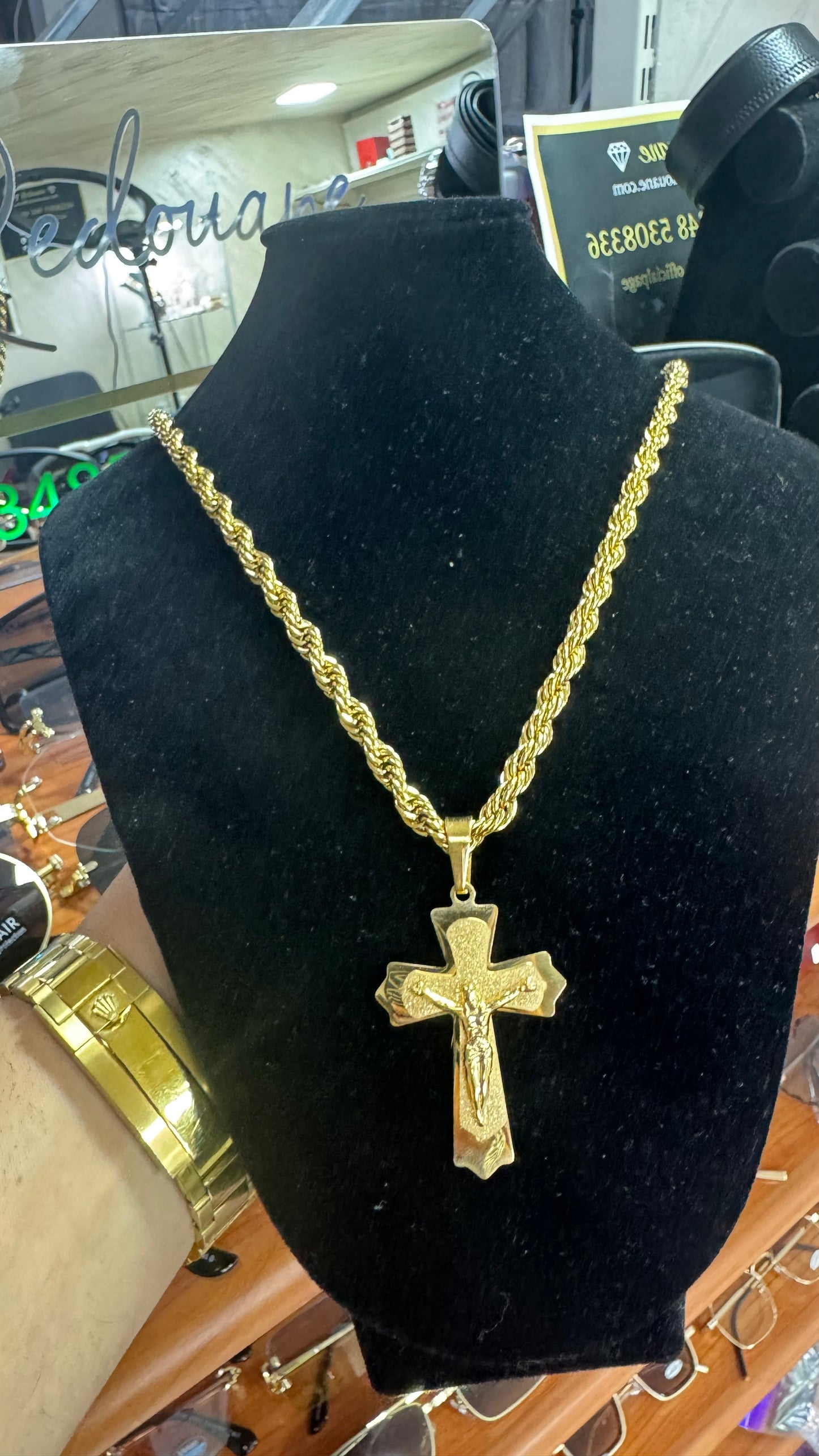 Collana con croce acciaio oro*61