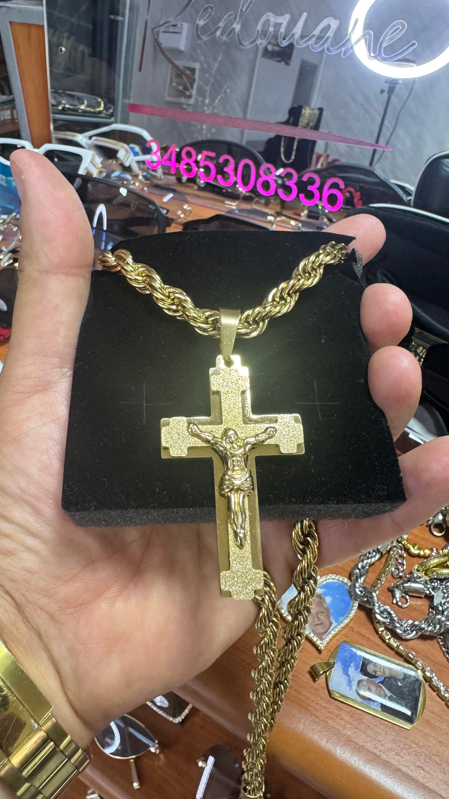 Collana con croce acciaio oro*62