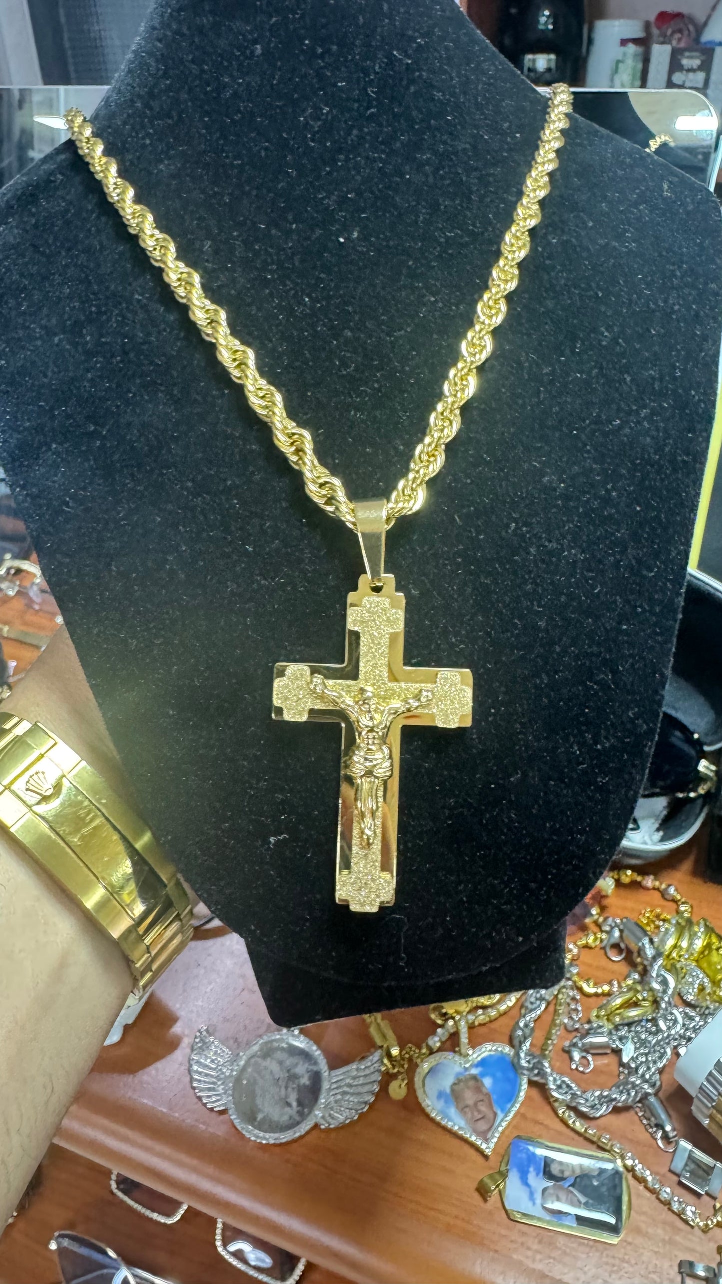 Collana con croce acciaio oro*60