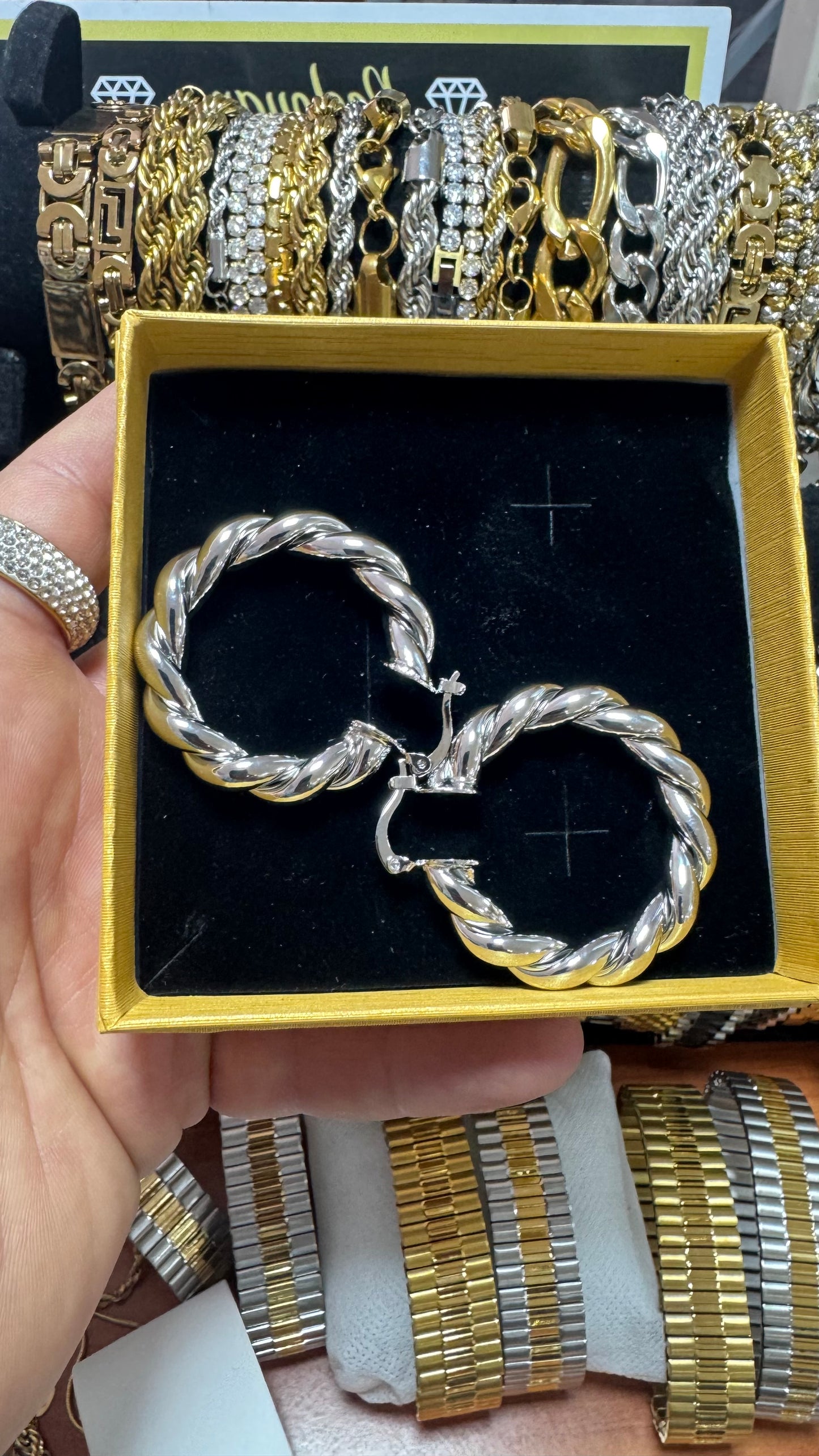 Orecchini color argento *11