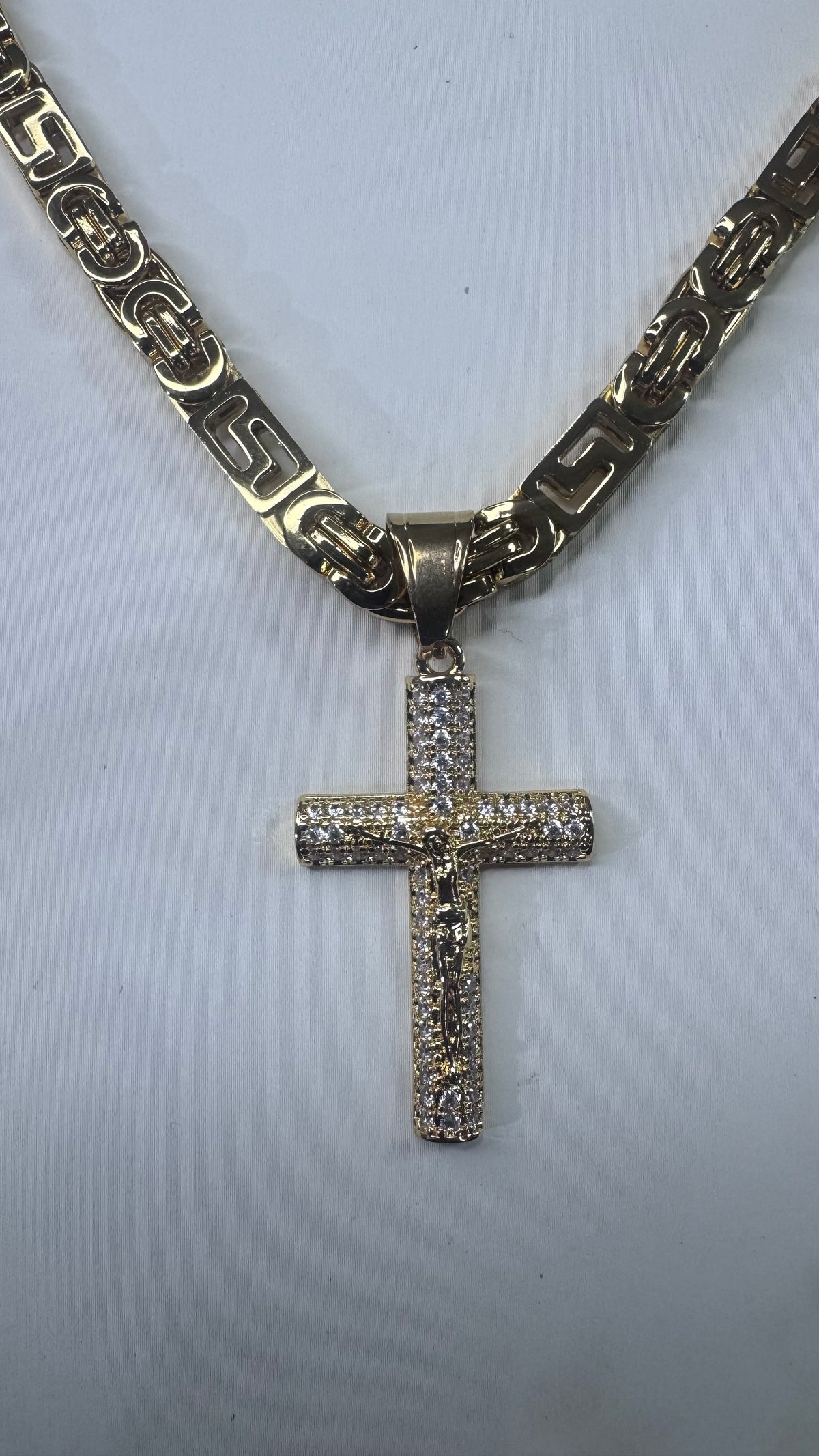 Collana greca con croce Rio Media acciaio oro *382
