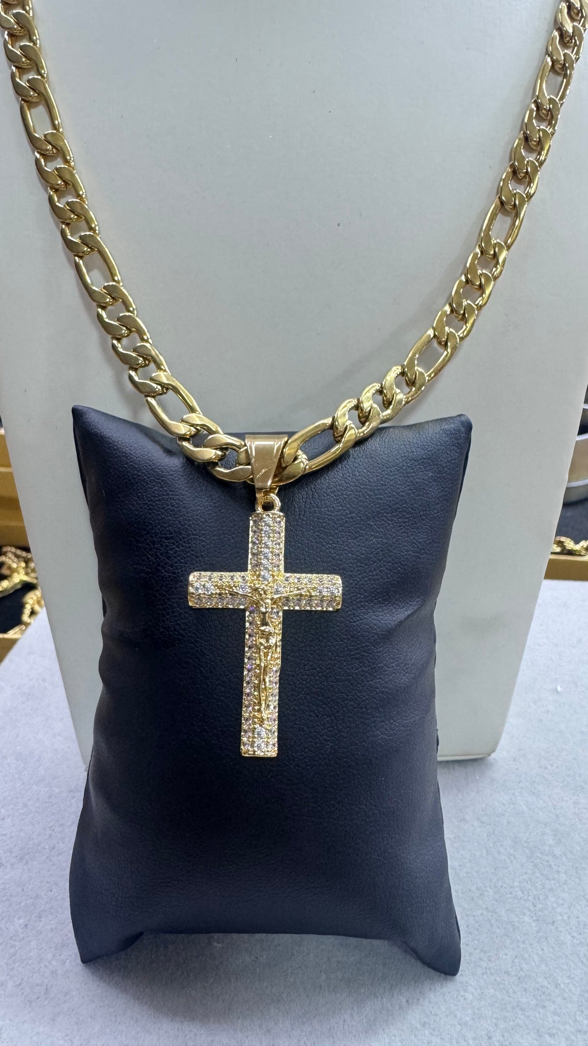 Collana Figaro con croce acciaio oro *5561