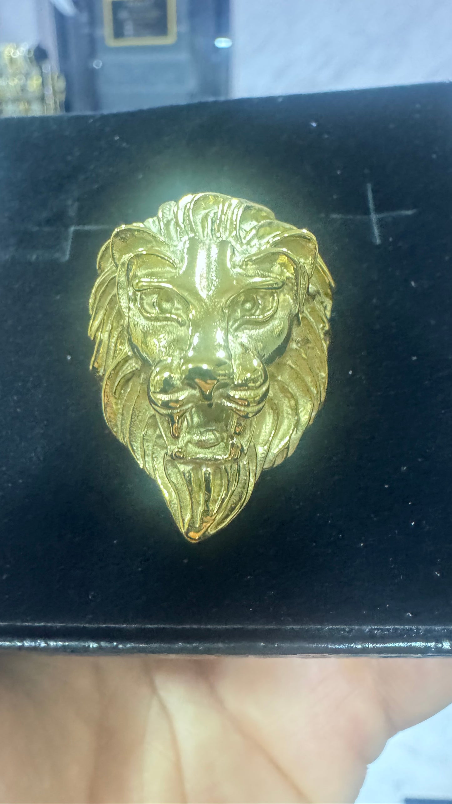 Anello testa di leone acciaio oro *65