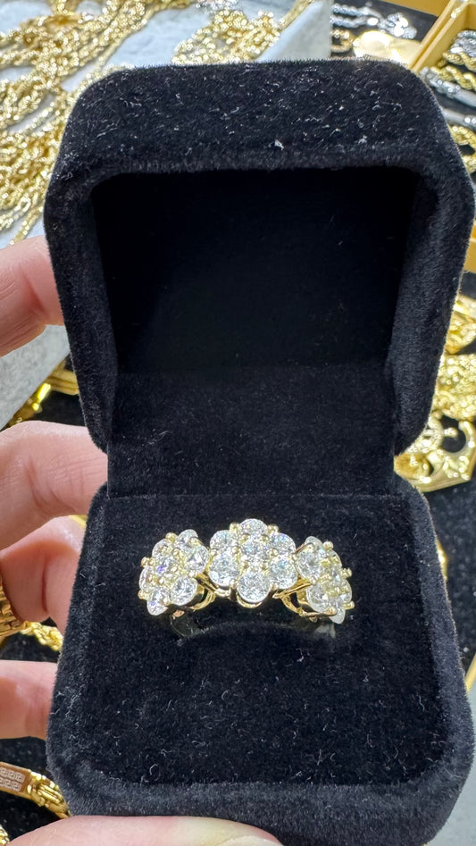 Anello con fiori trilogy argento 925