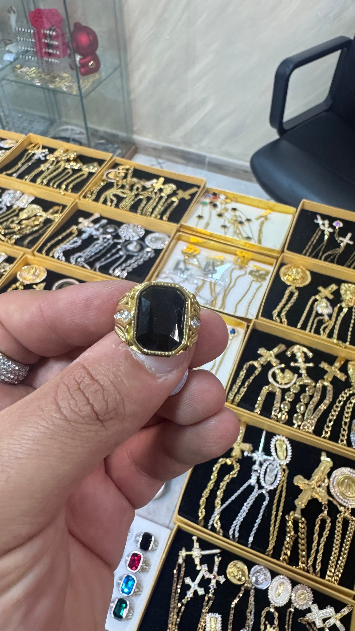 Anello RED pietra nera acciaio oro *69