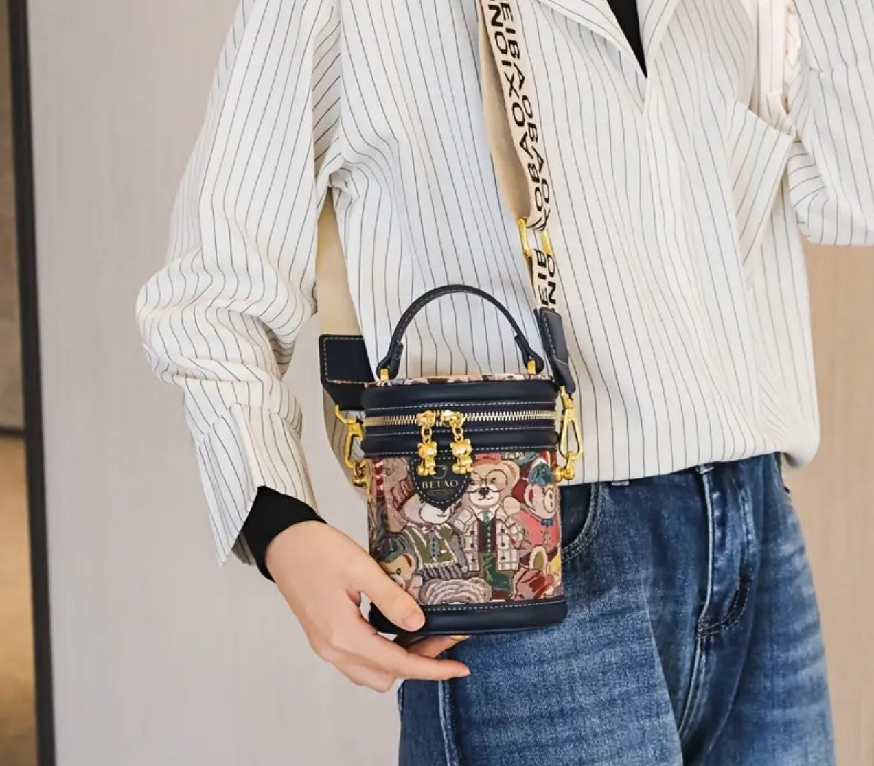 Borsetta a tracolla bauletto * 03