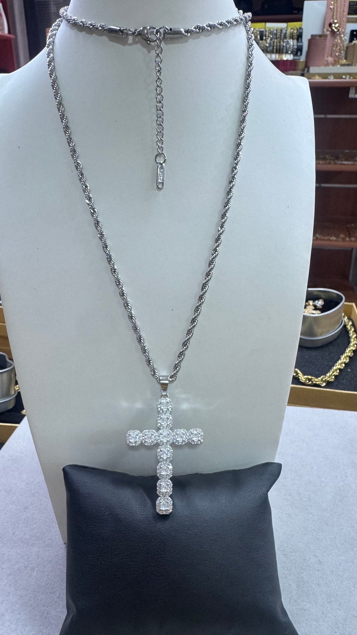 Collana con croce HAALAND ACCIAIO ORO *345