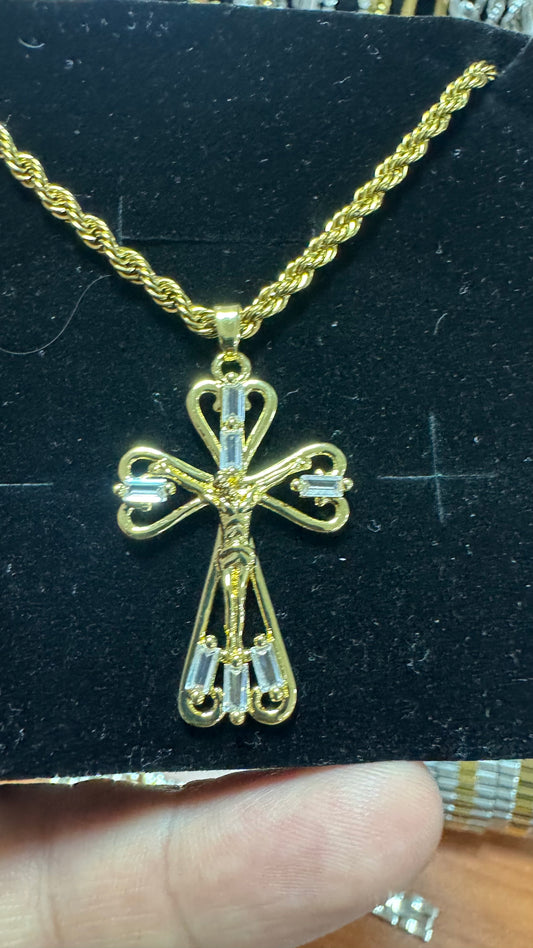 Collanina con ciondolo *13