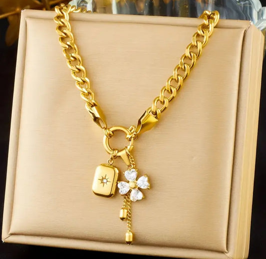 Collana fiore oro acciaio *1