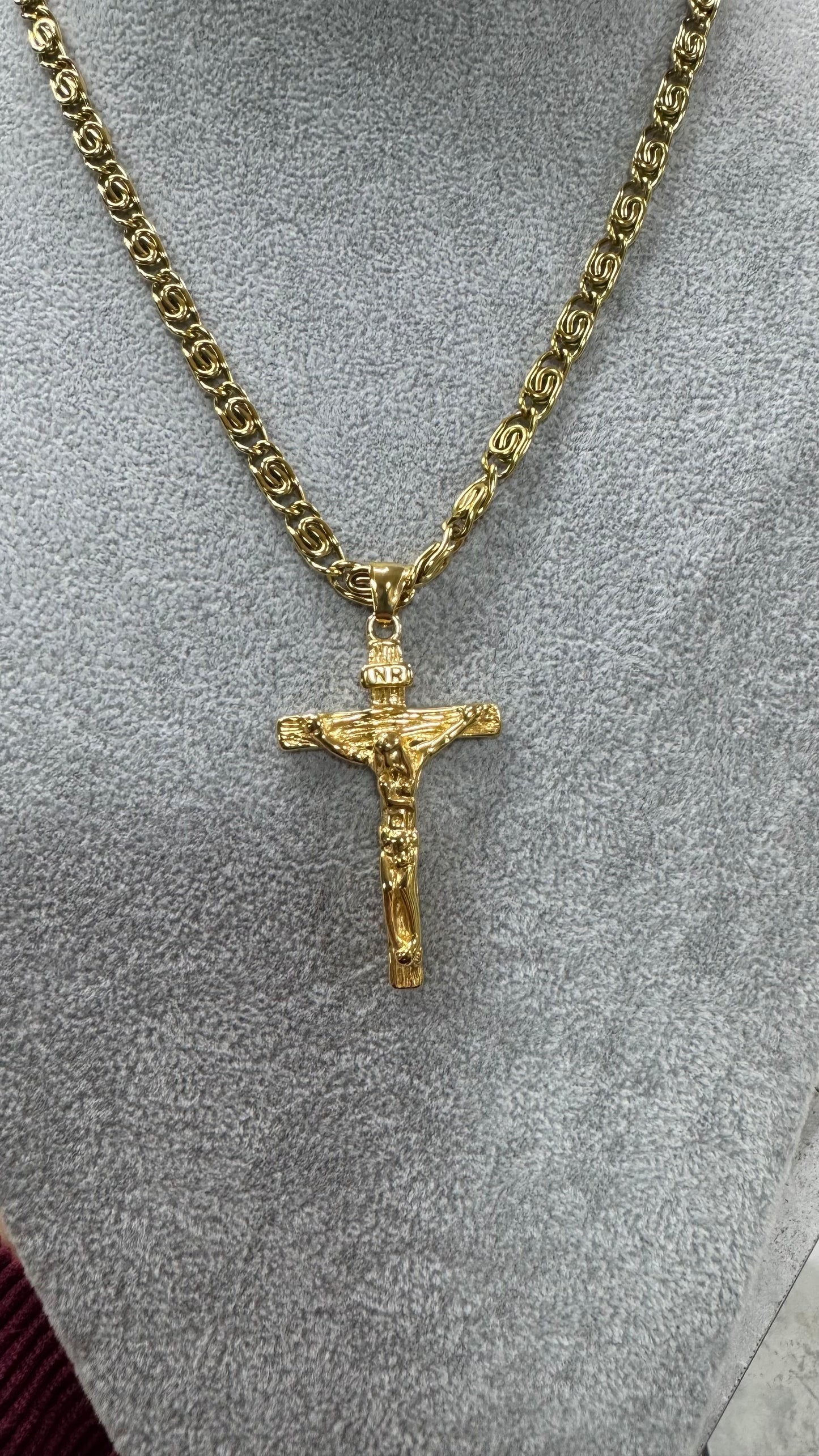 Collana croce acciaio oro  *700