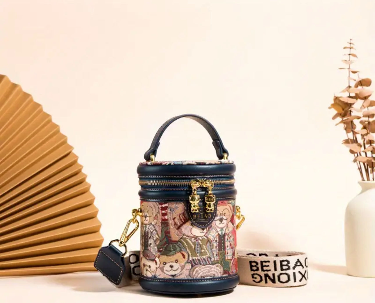 Borsetta a tracolla bauletto * 03