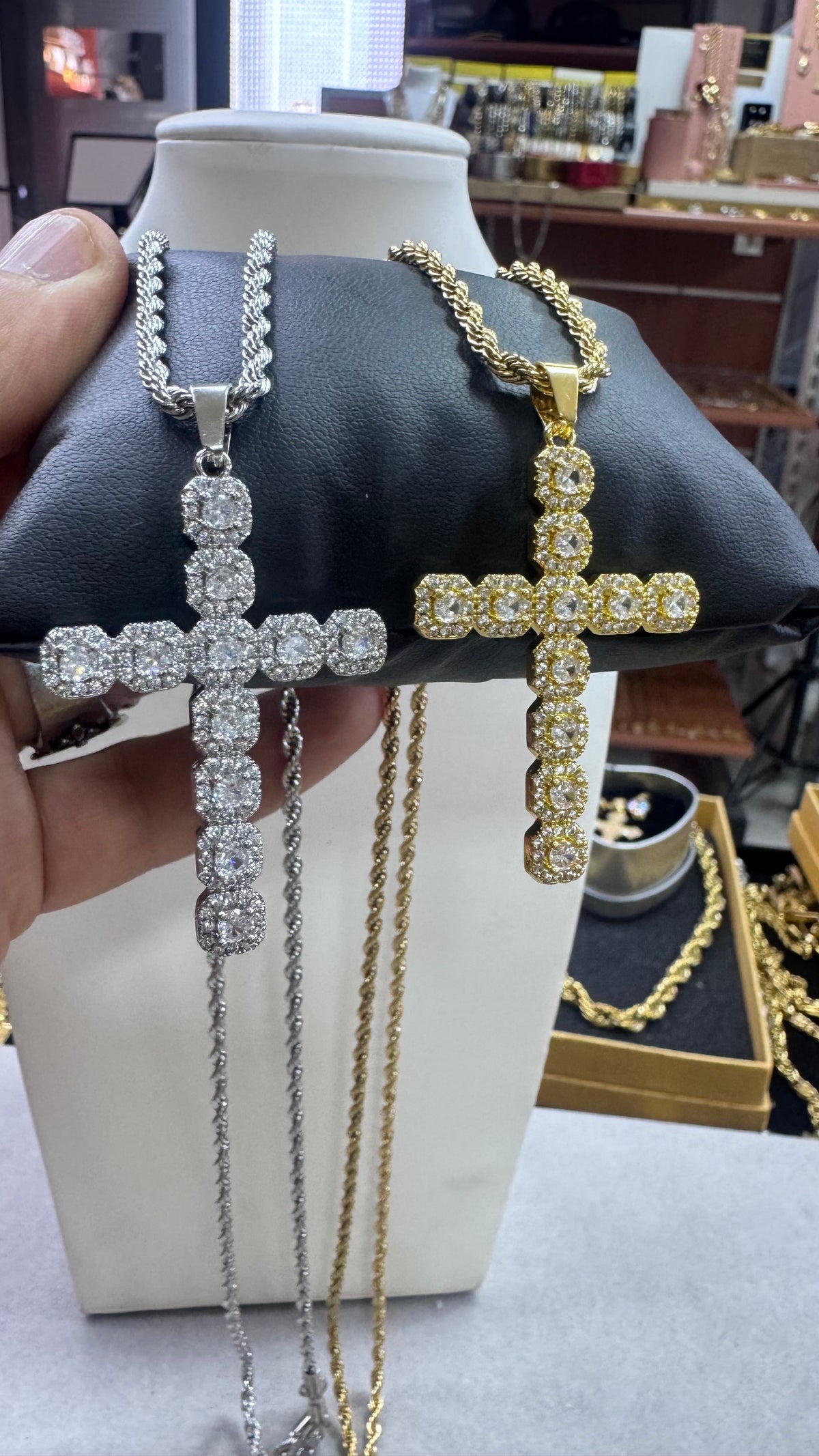 Collana con croce HAALAND ACCIAIO ORO *345