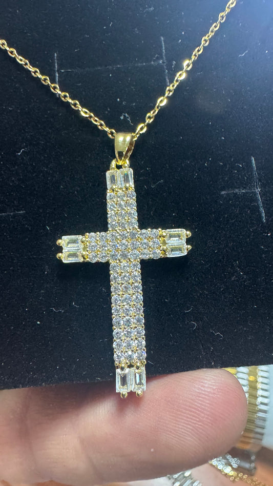 Collanina con ciondolo *36