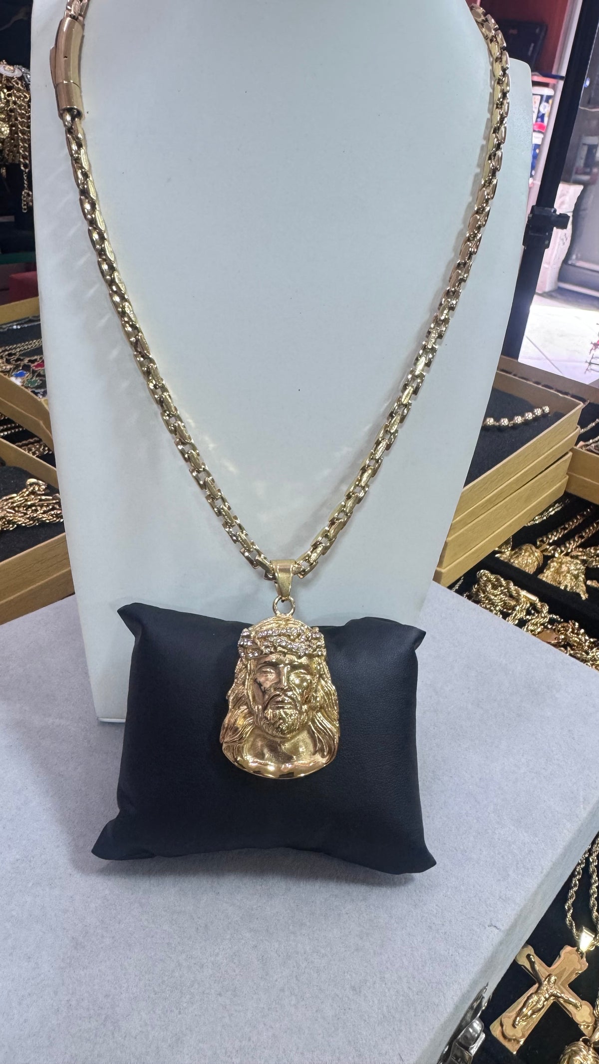 Collana Ibiza Gesù acciaio oro *4578