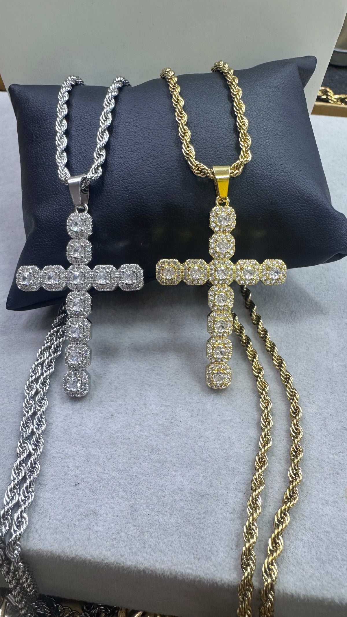Collana con croce HAALAND ACCIAIO ORO *345