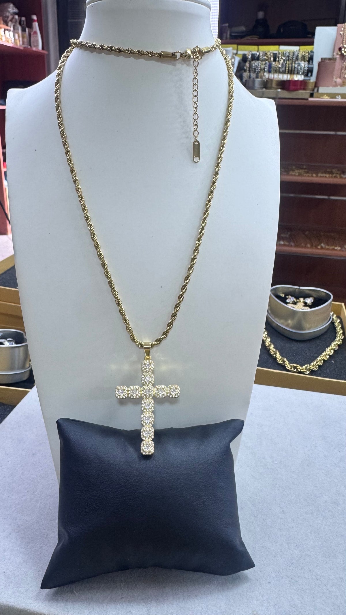 Collana con croce HAALAND ACCIAIO ORO *345