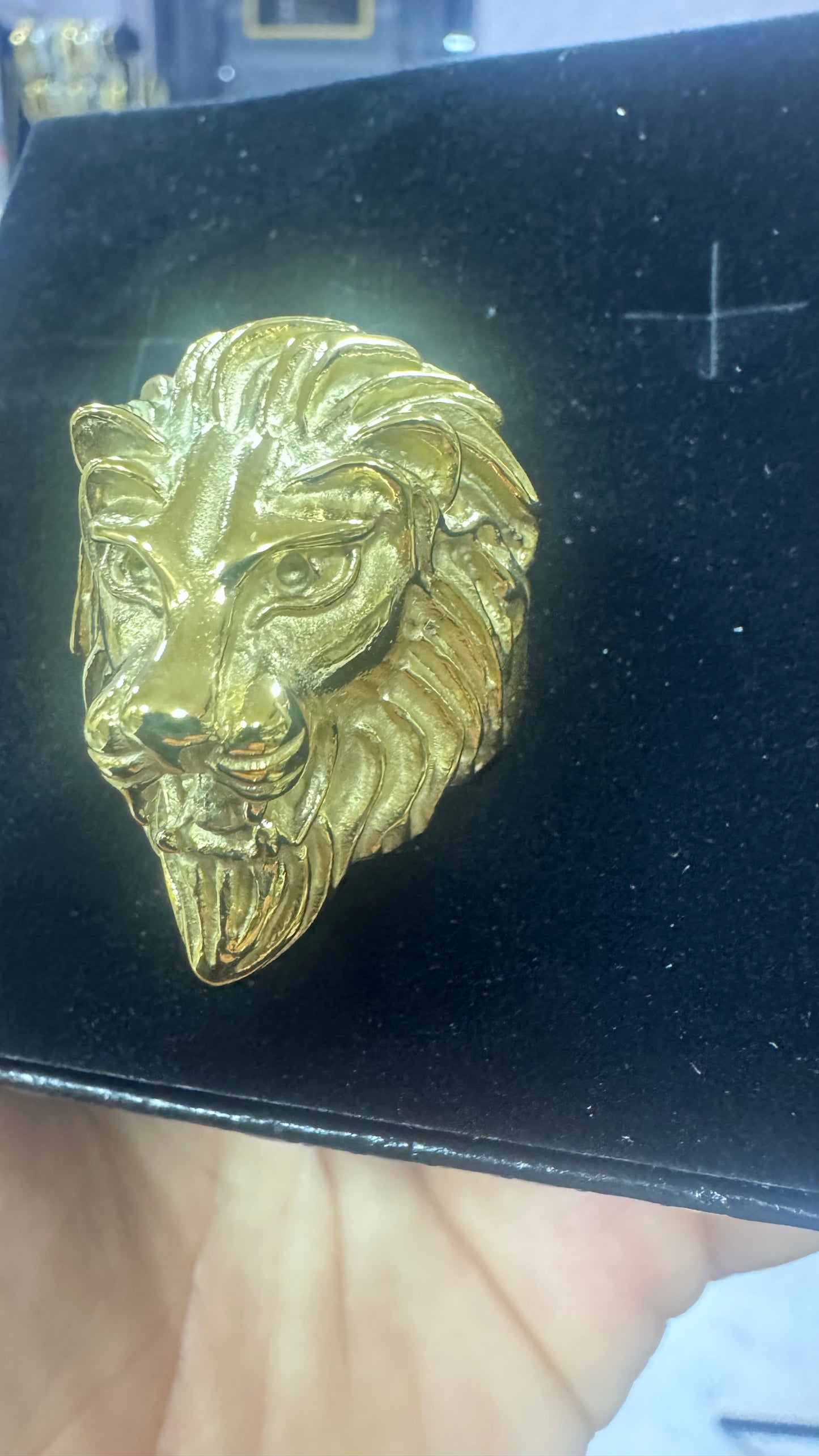 Anello testa di leone acciaio oro *65