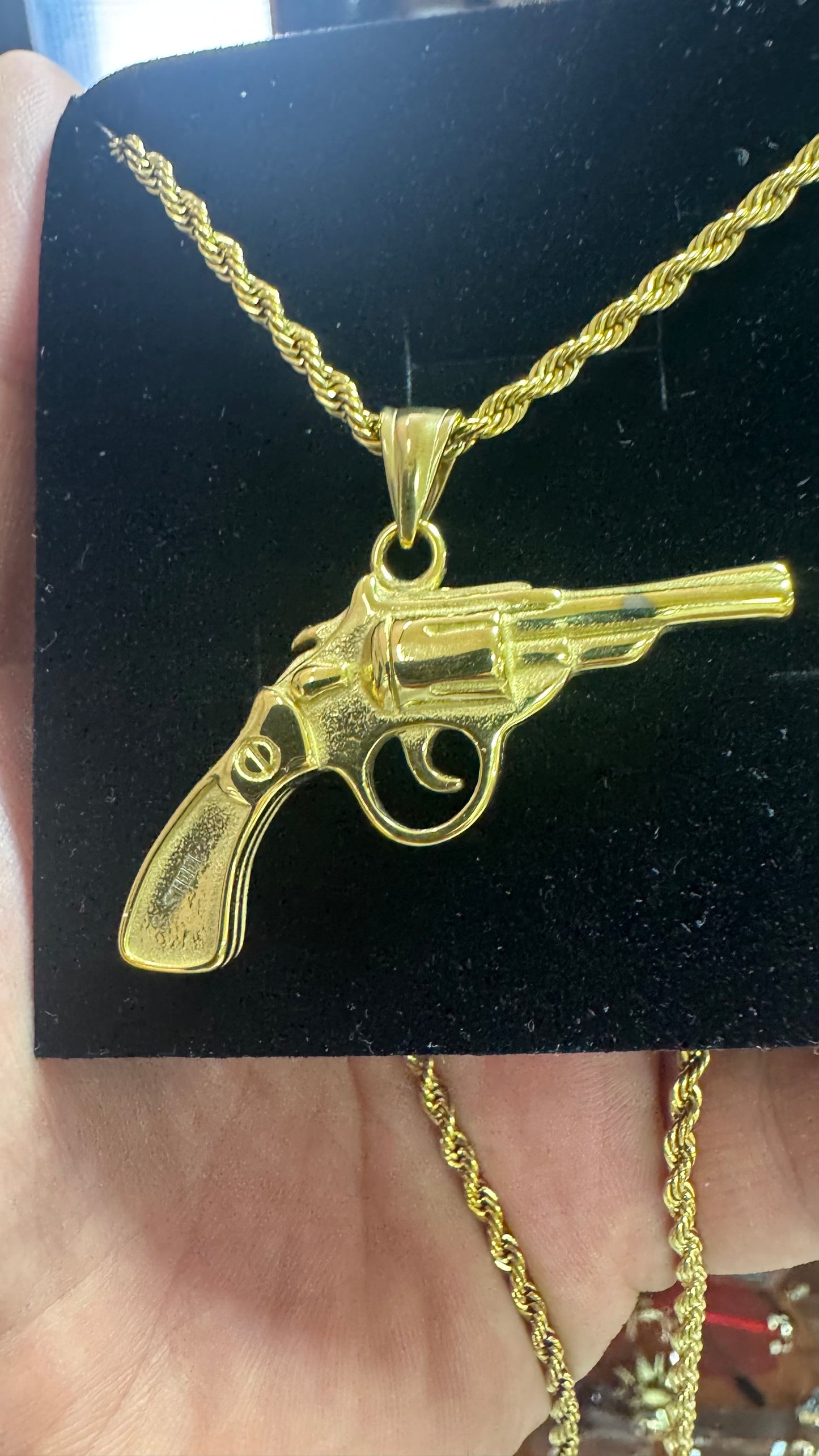 Collana con ciondolo acciaio oro *70