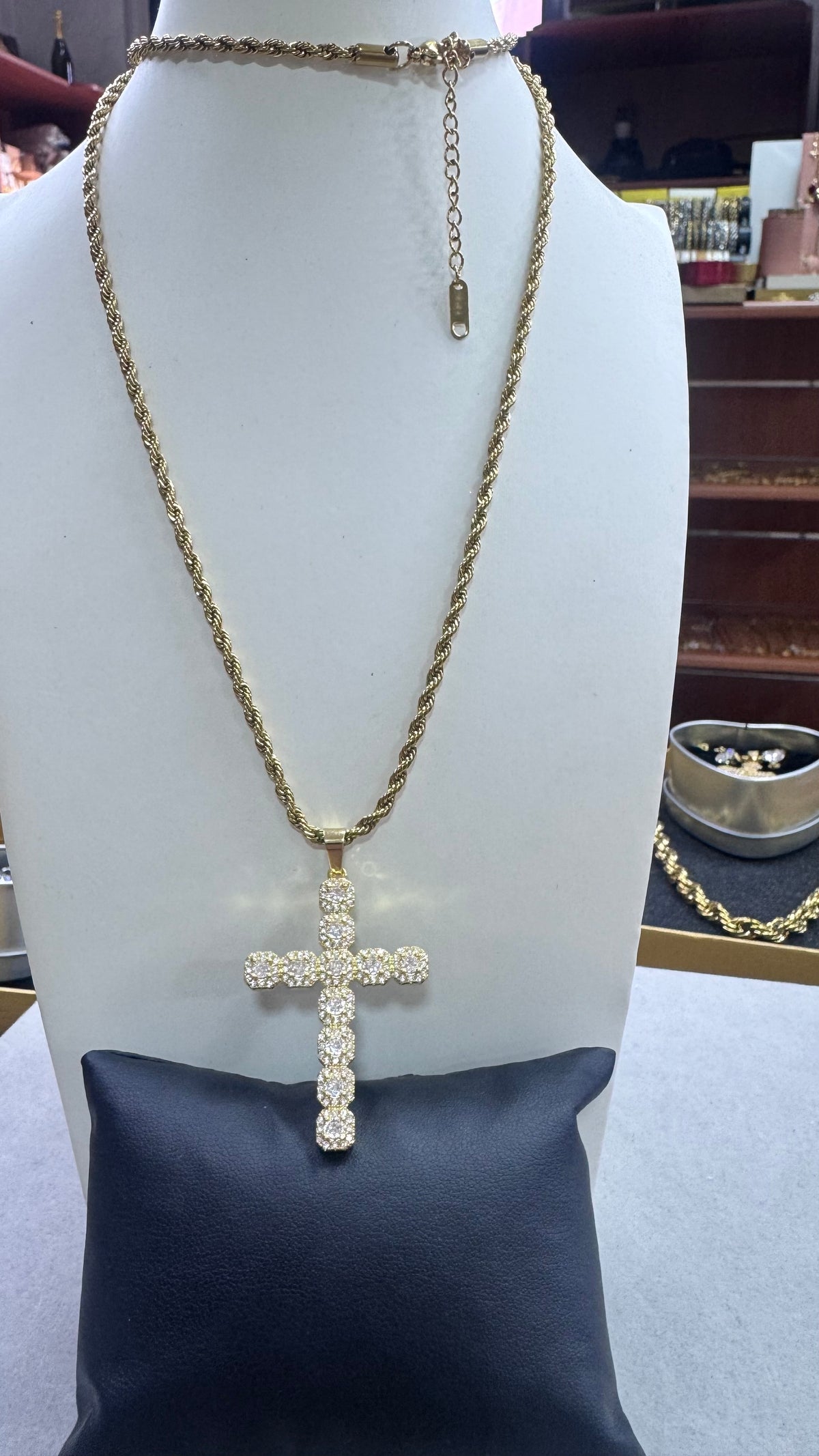 Collana con croce HAALAND ACCIAIO ORO *345