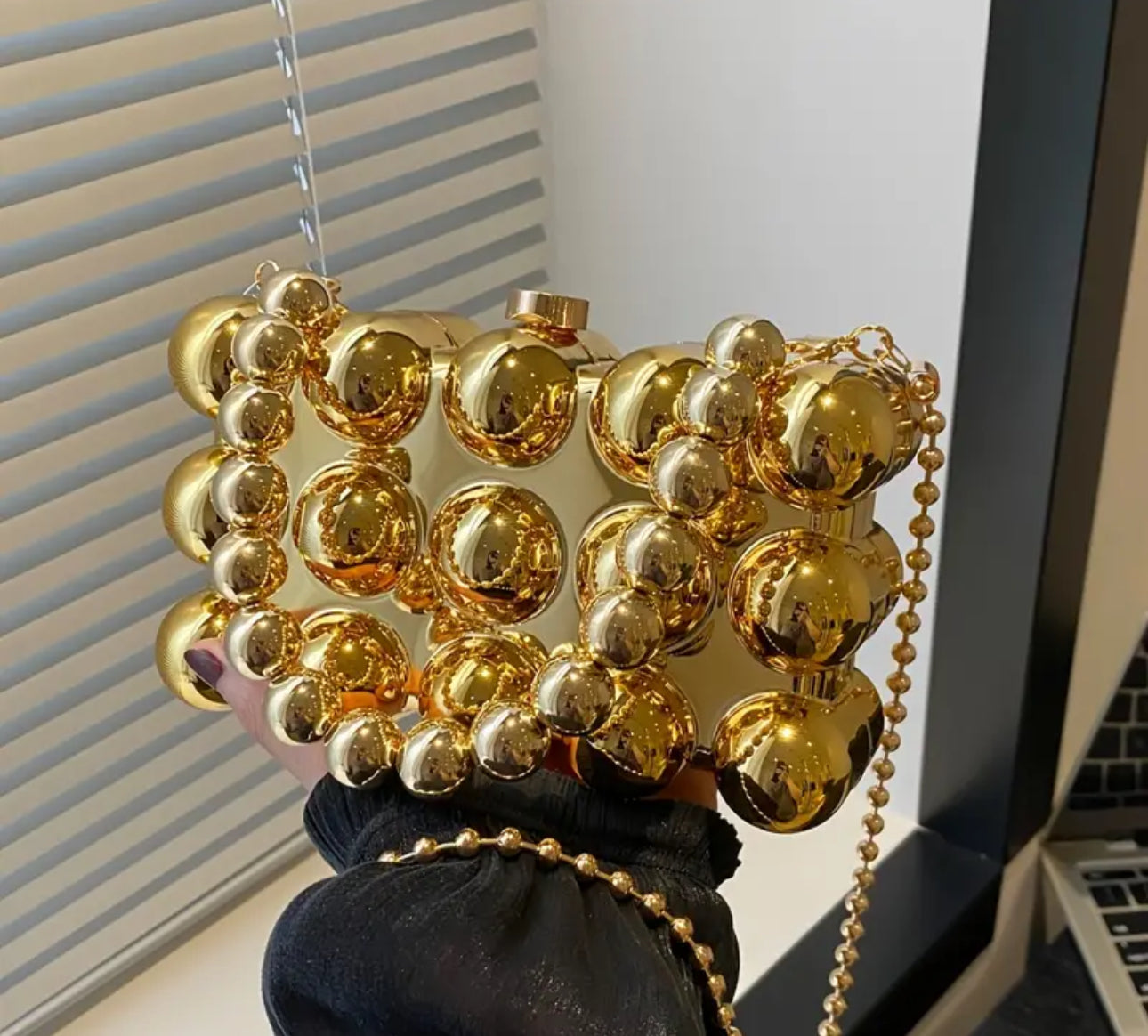 Borsa rigida a tracolla *05