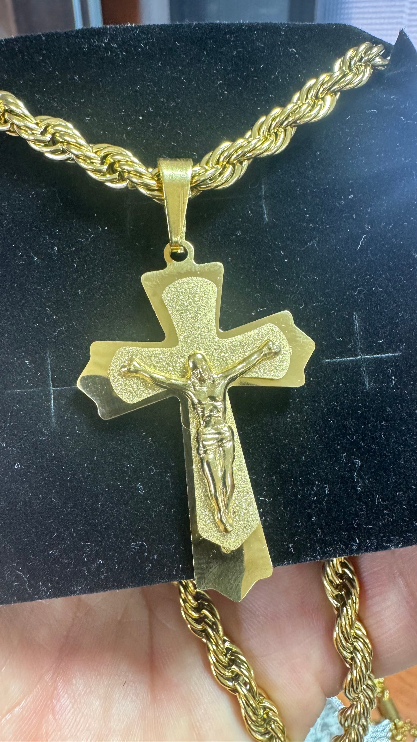 Collana con croce acciaio oro*61