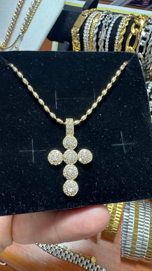 Collanina con ciondolo *16