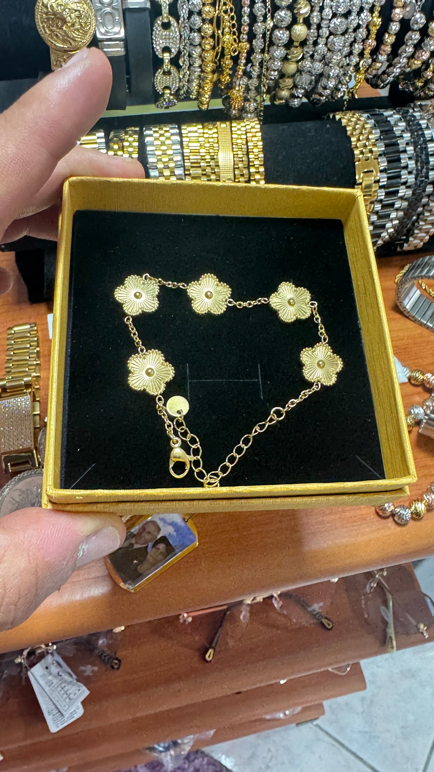 Bracciale quadrifoglio acciaio oro *30