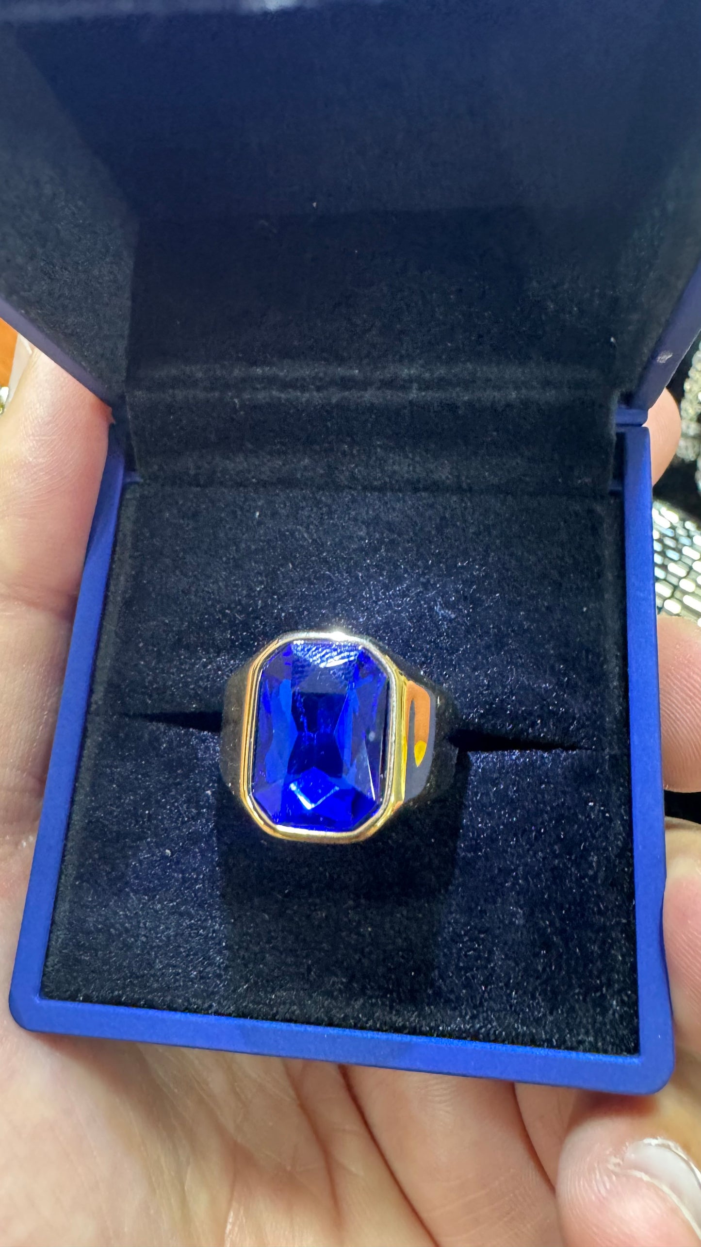 Anello acciaio oro pietra blu *50